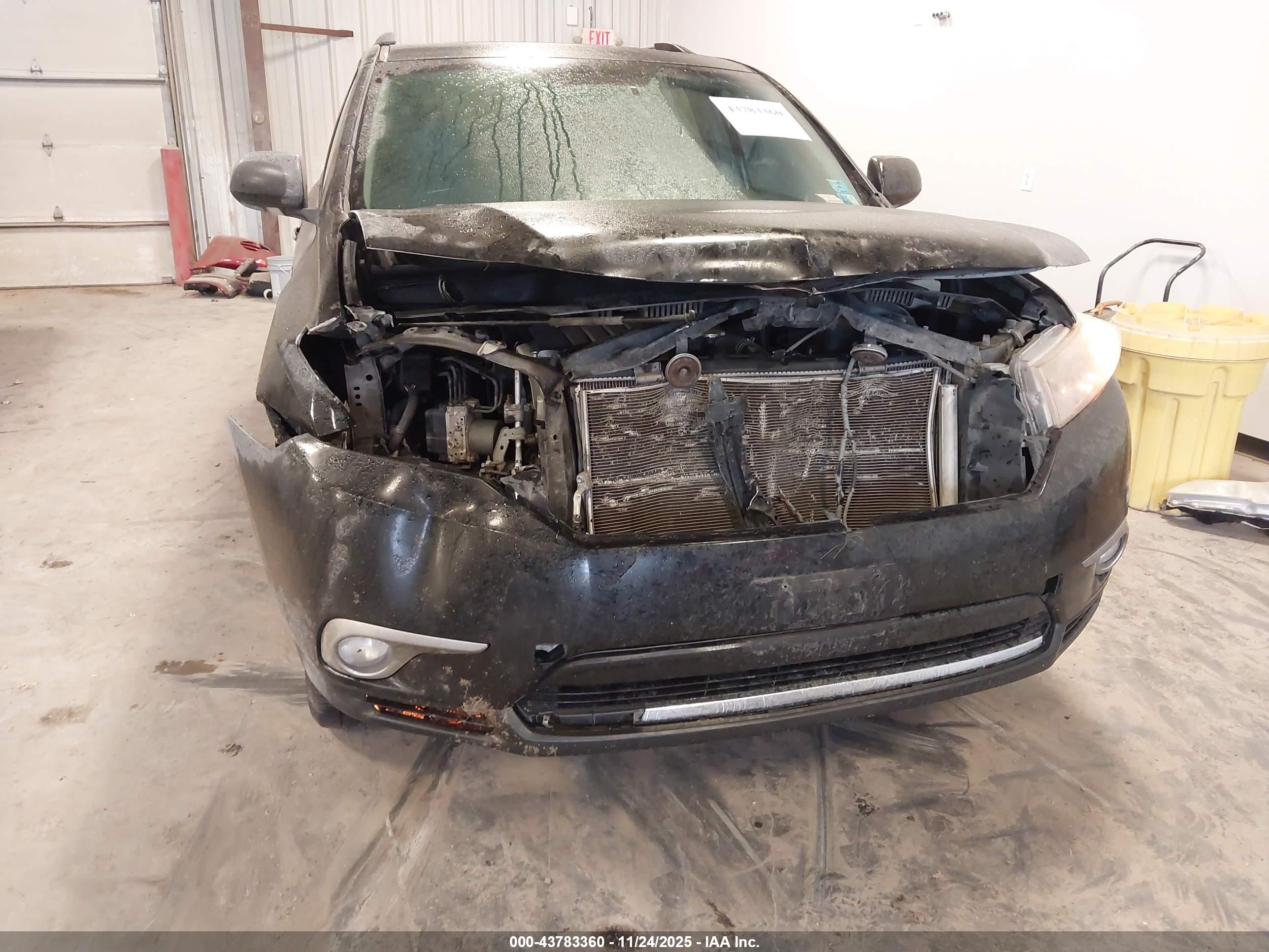 TOYOTA HIGHLANDER image 6