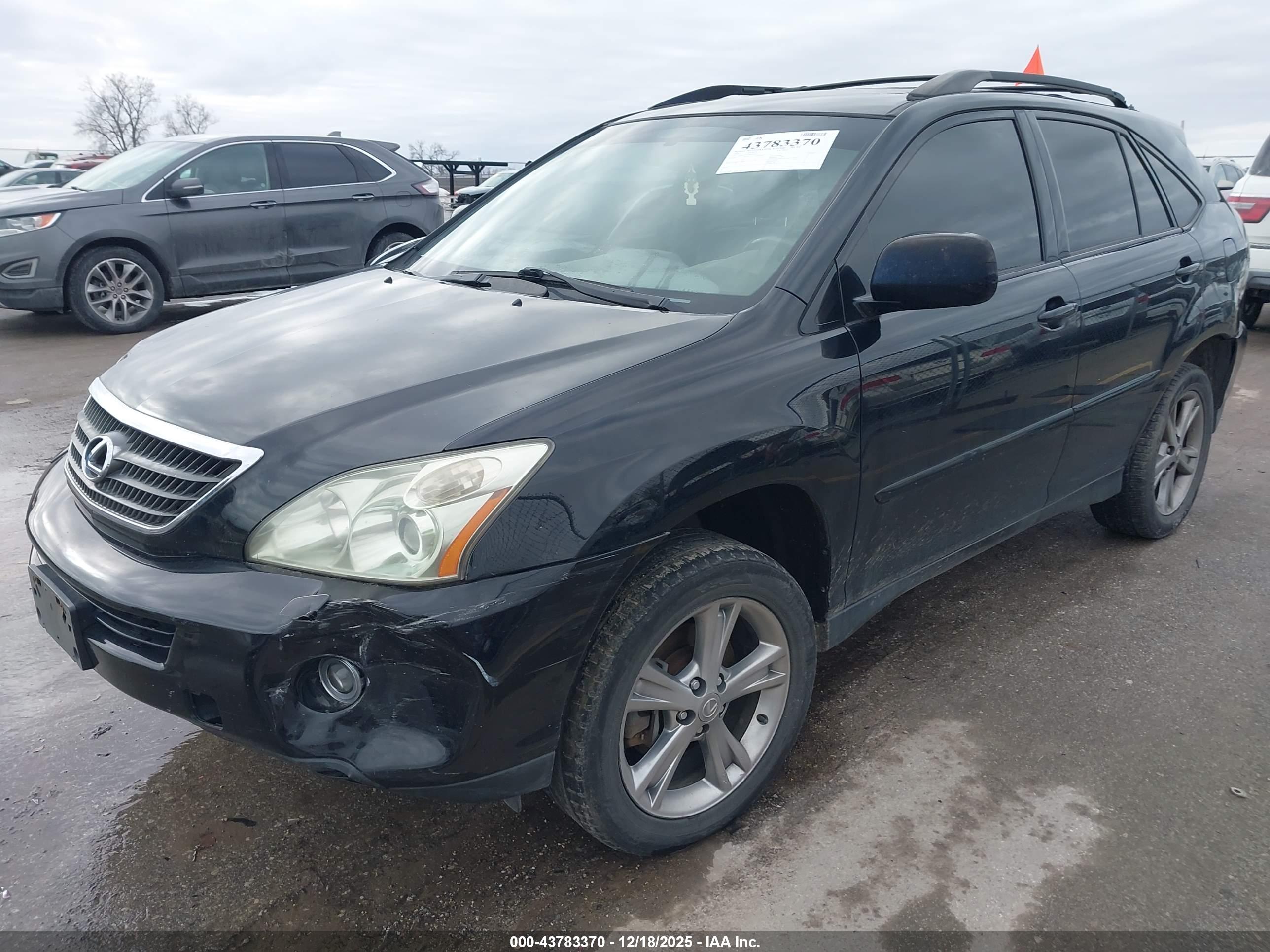 LEXUS RX image 2