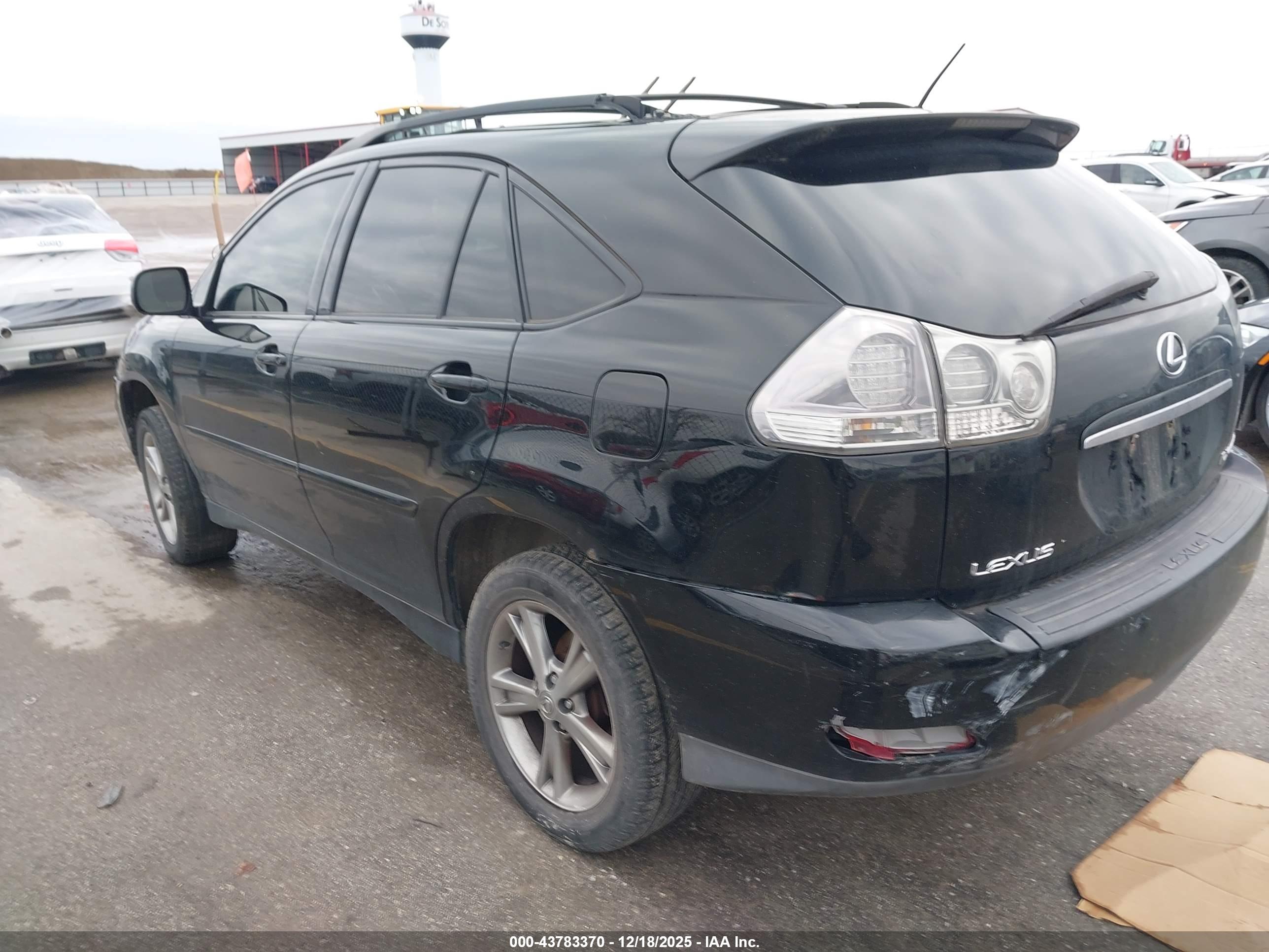 LEXUS RX image 3