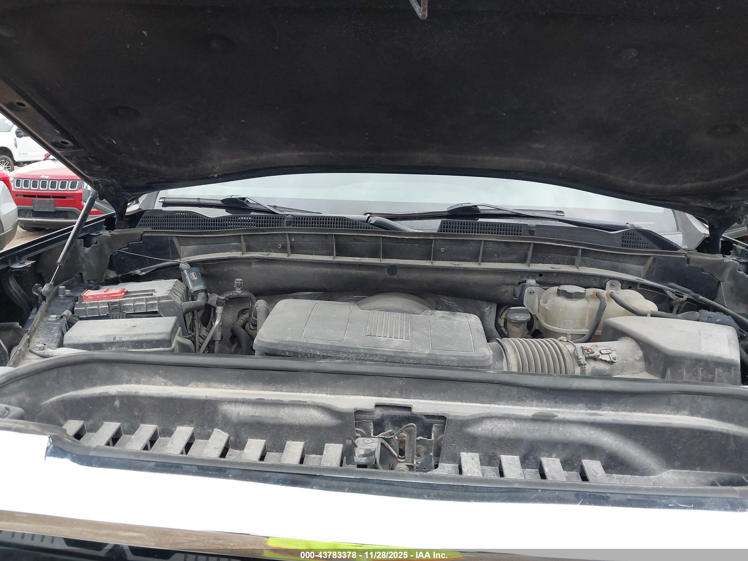 GMC SIERRA image 10