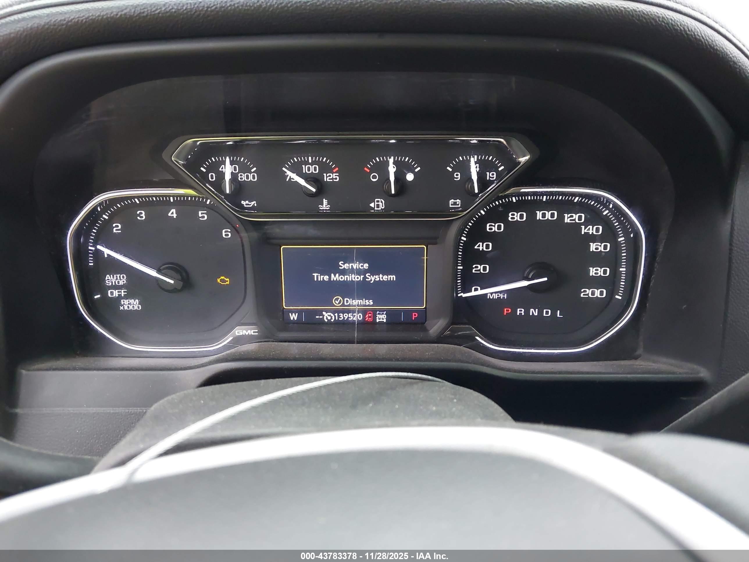 GMC SIERRA image 7