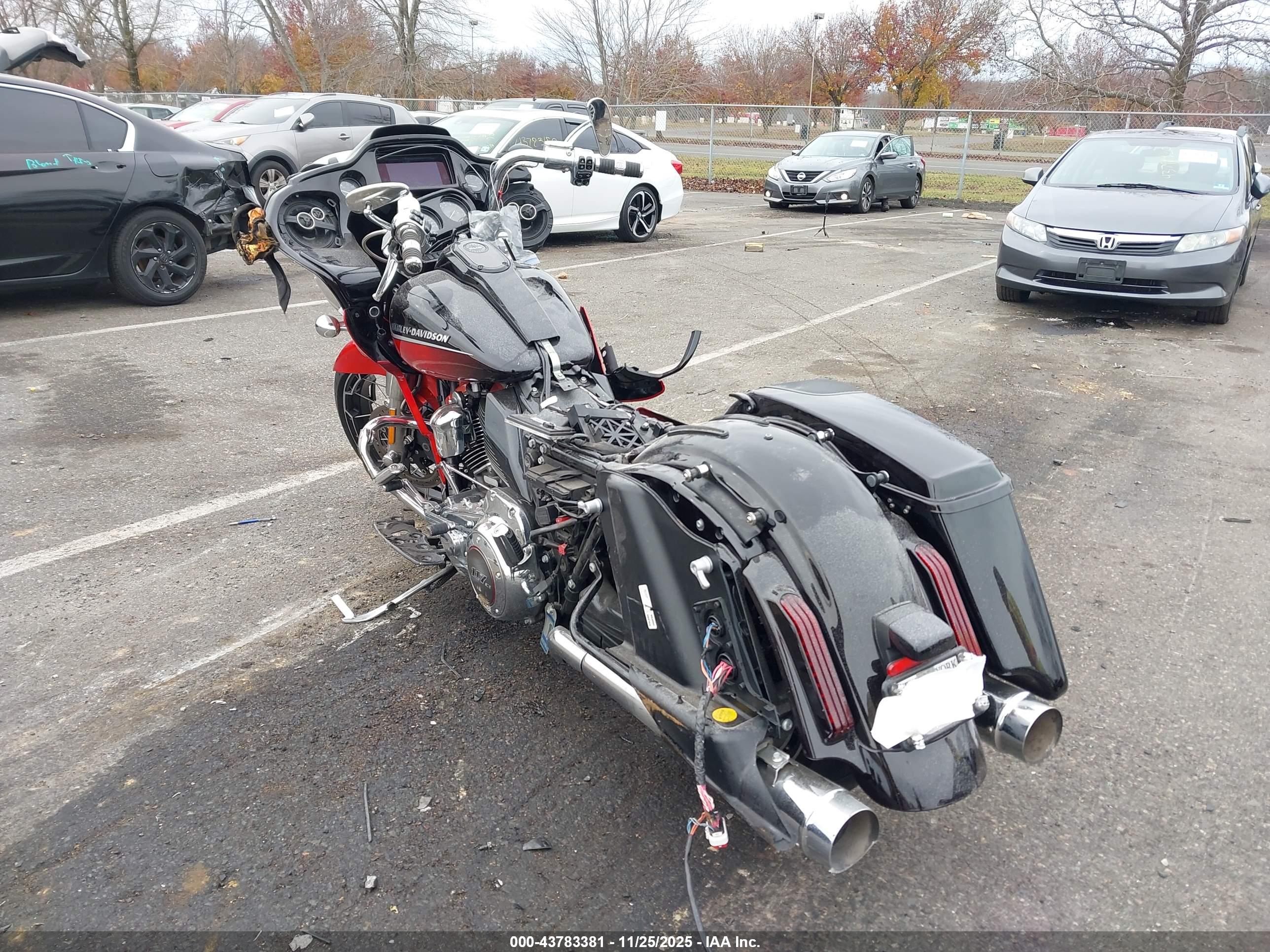HARLEY-DAVIDSON FLTRXSE image 3
