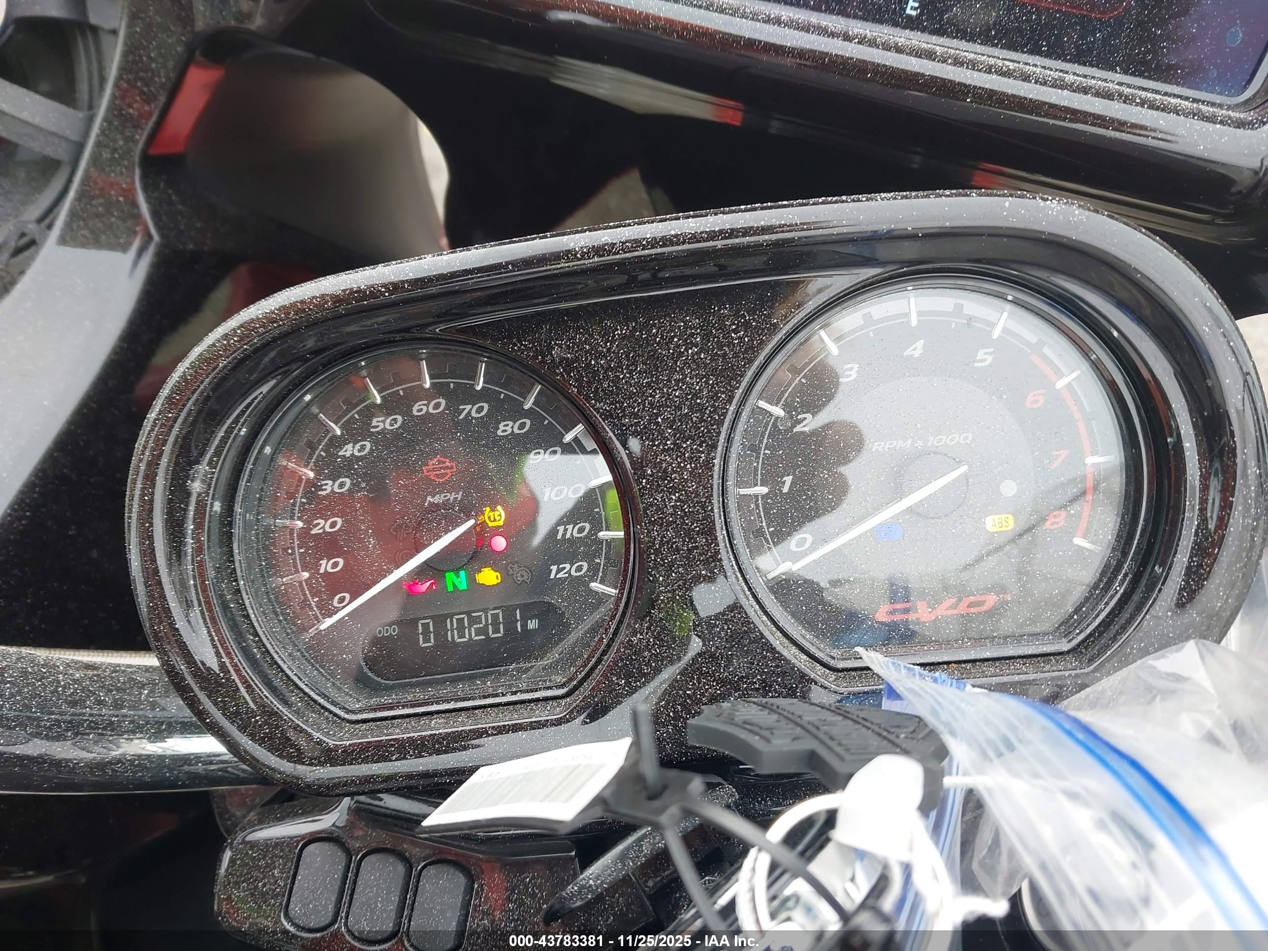 HARLEY-DAVIDSON FLTRXSE image 7