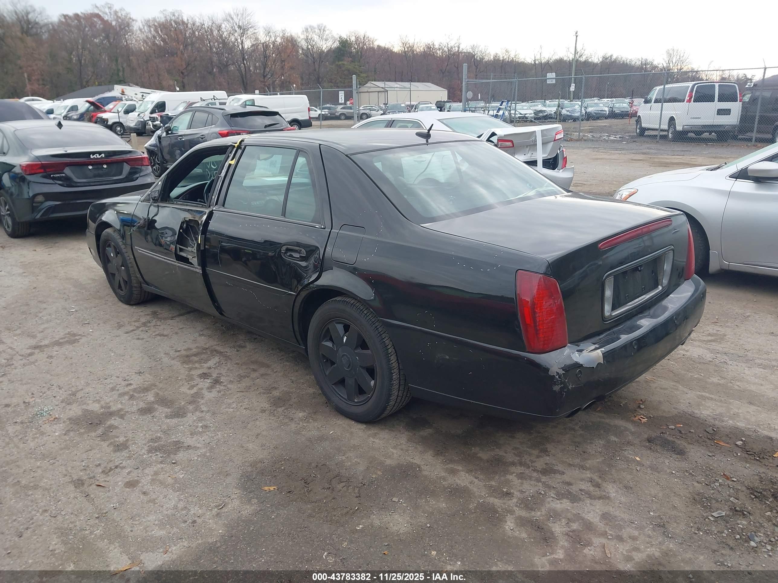 CADILLAC DEVILLE image 3