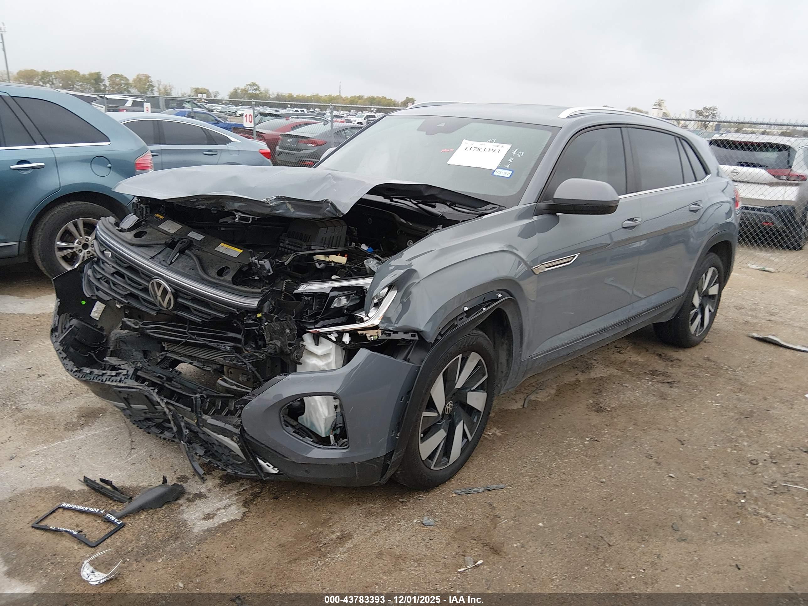 VOLKSWAGEN ATLAS image 2