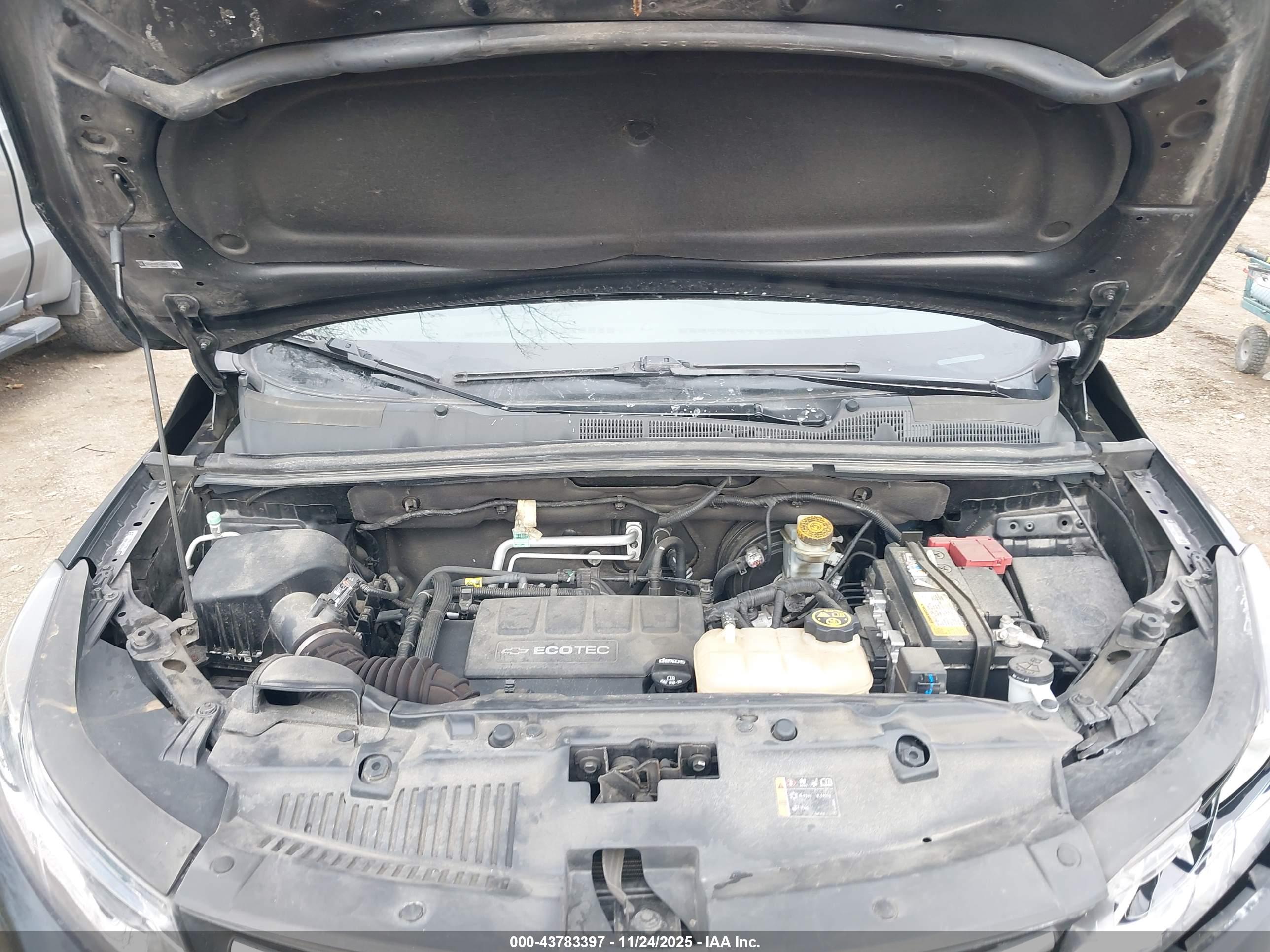 CHEVROLET TRAX image 10