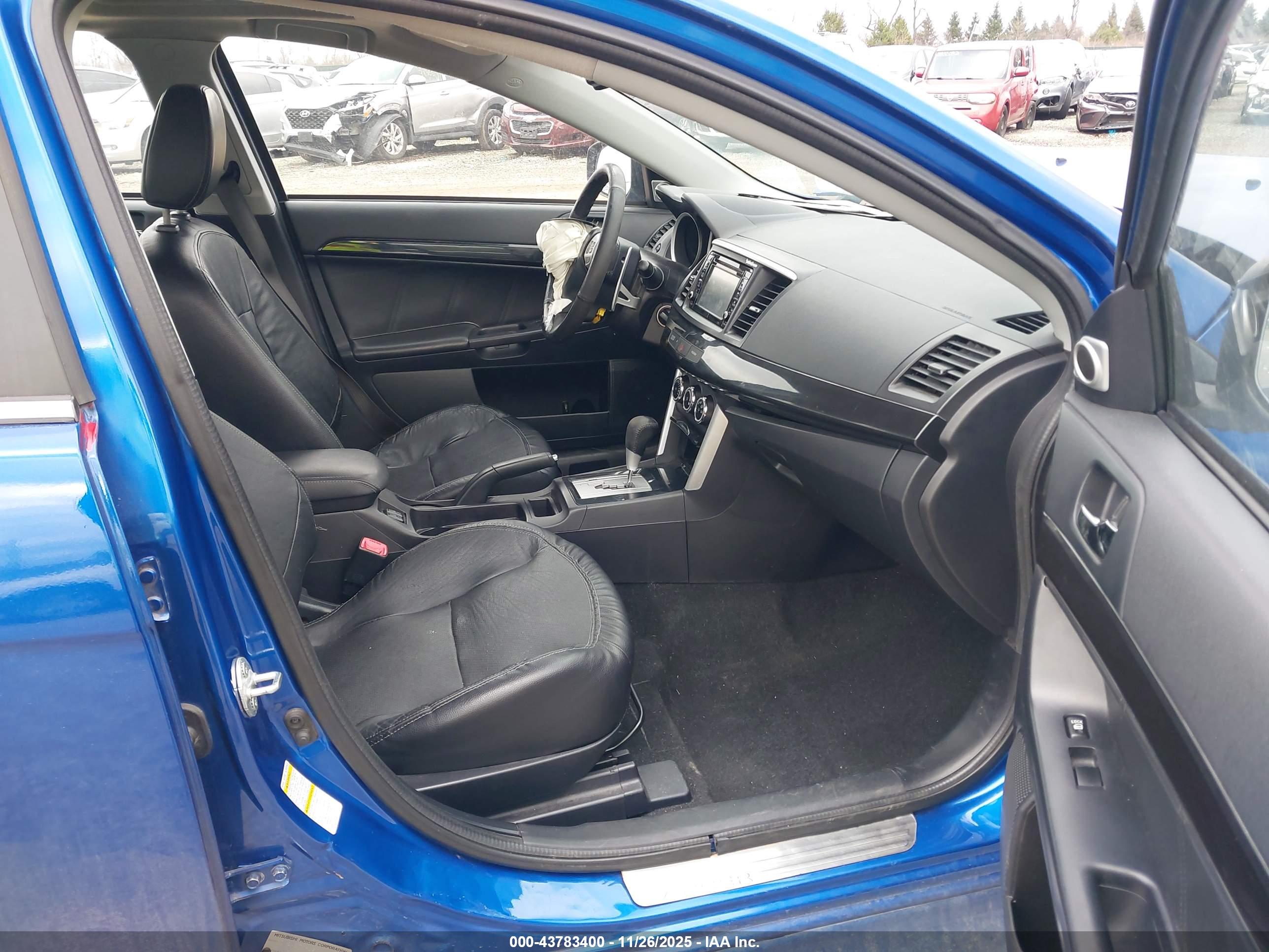 MITSUBISHI LANCER image 5