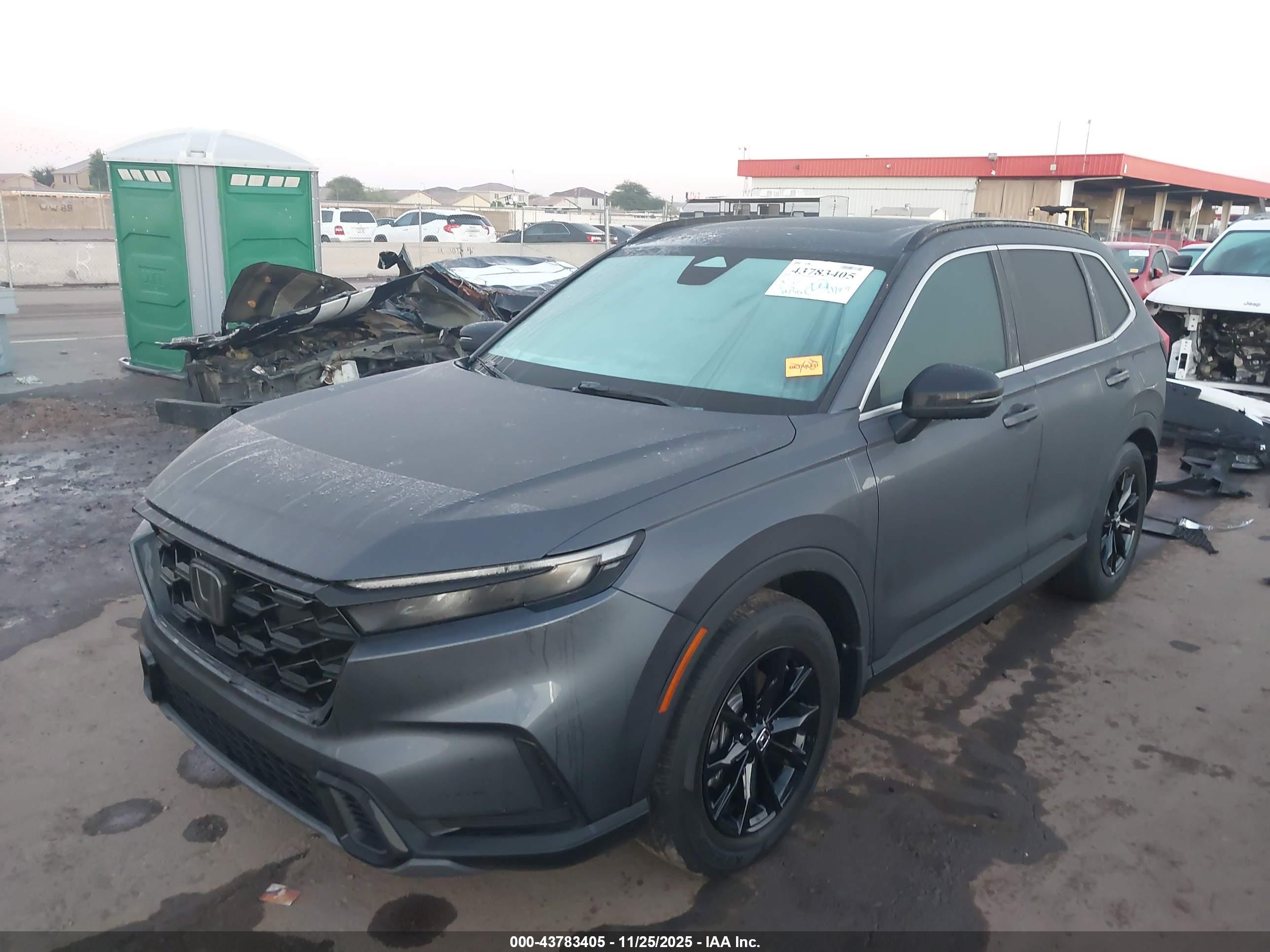 HONDA CR-V image 2