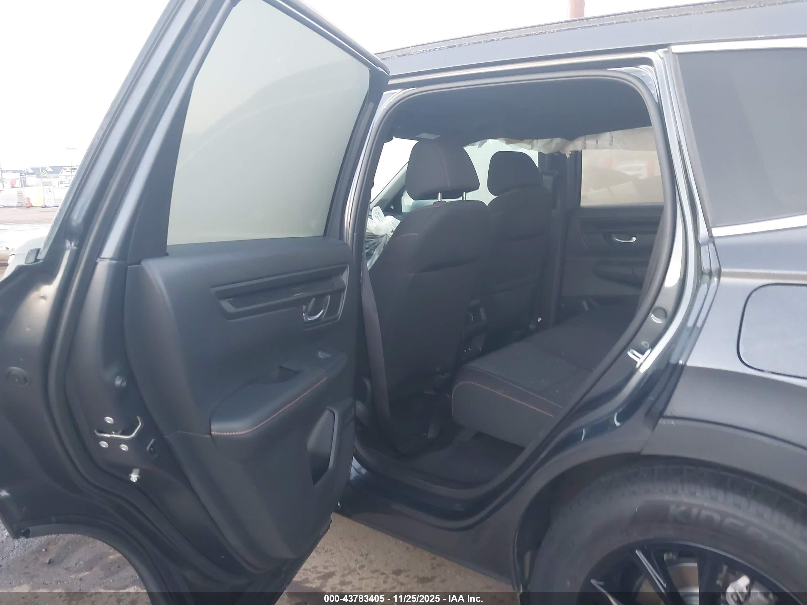 HONDA CR-V image 8