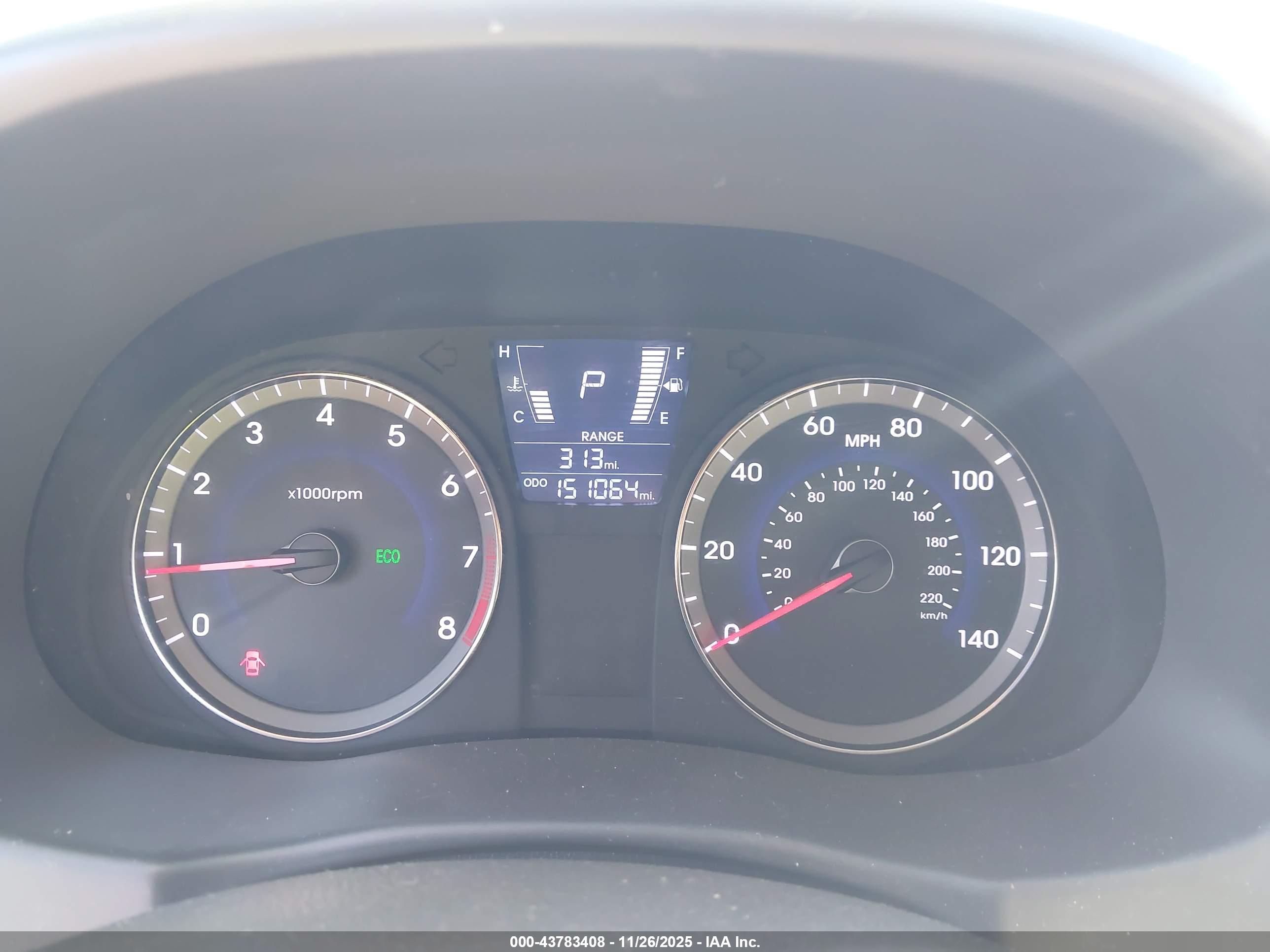HYUNDAI ACCENT image 7