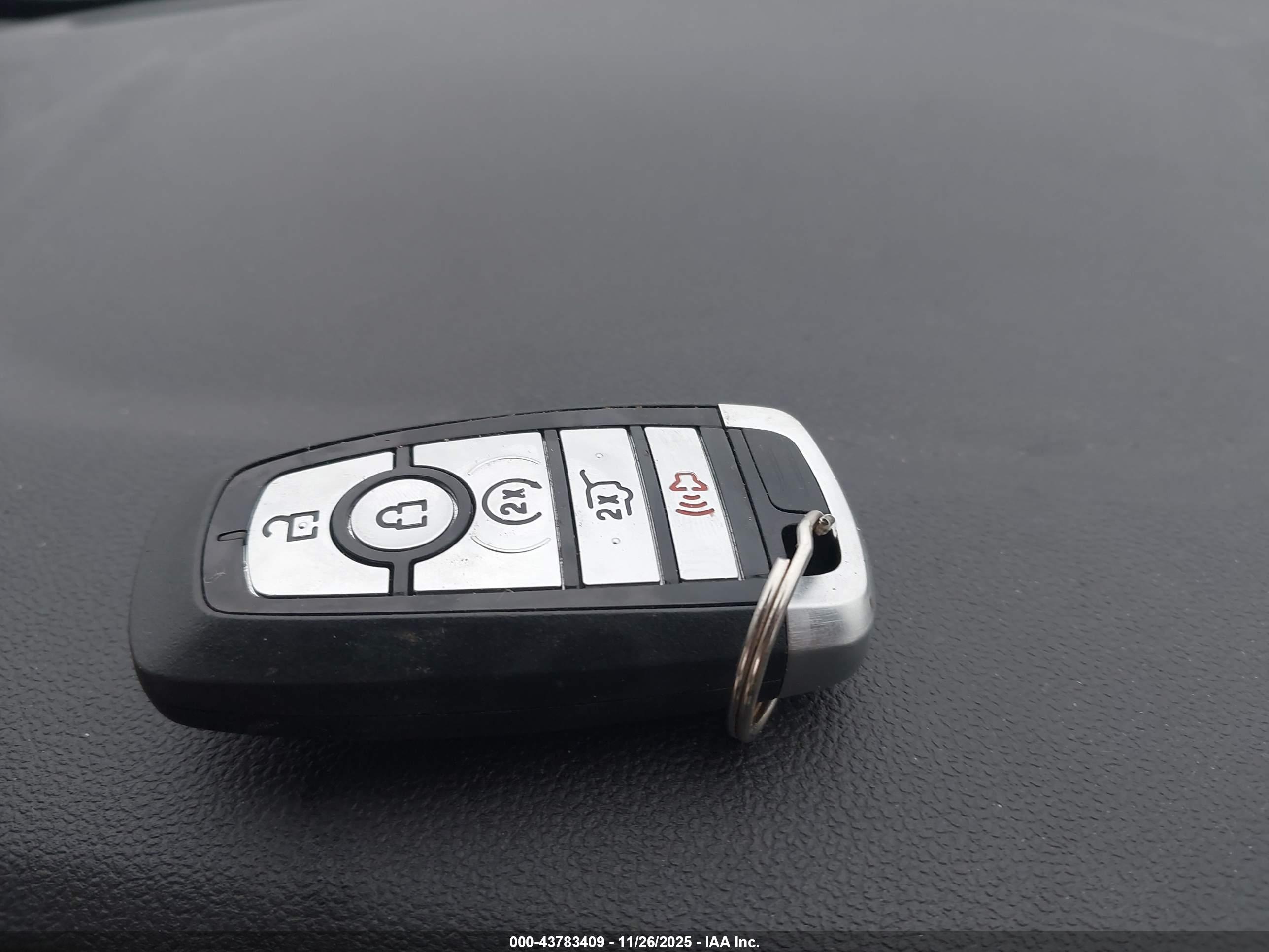 FORD ESCAPE image 11