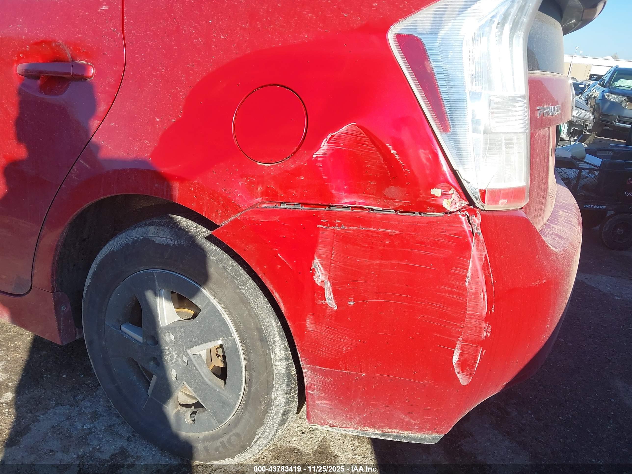 TOYOTA PRIUS image 6
