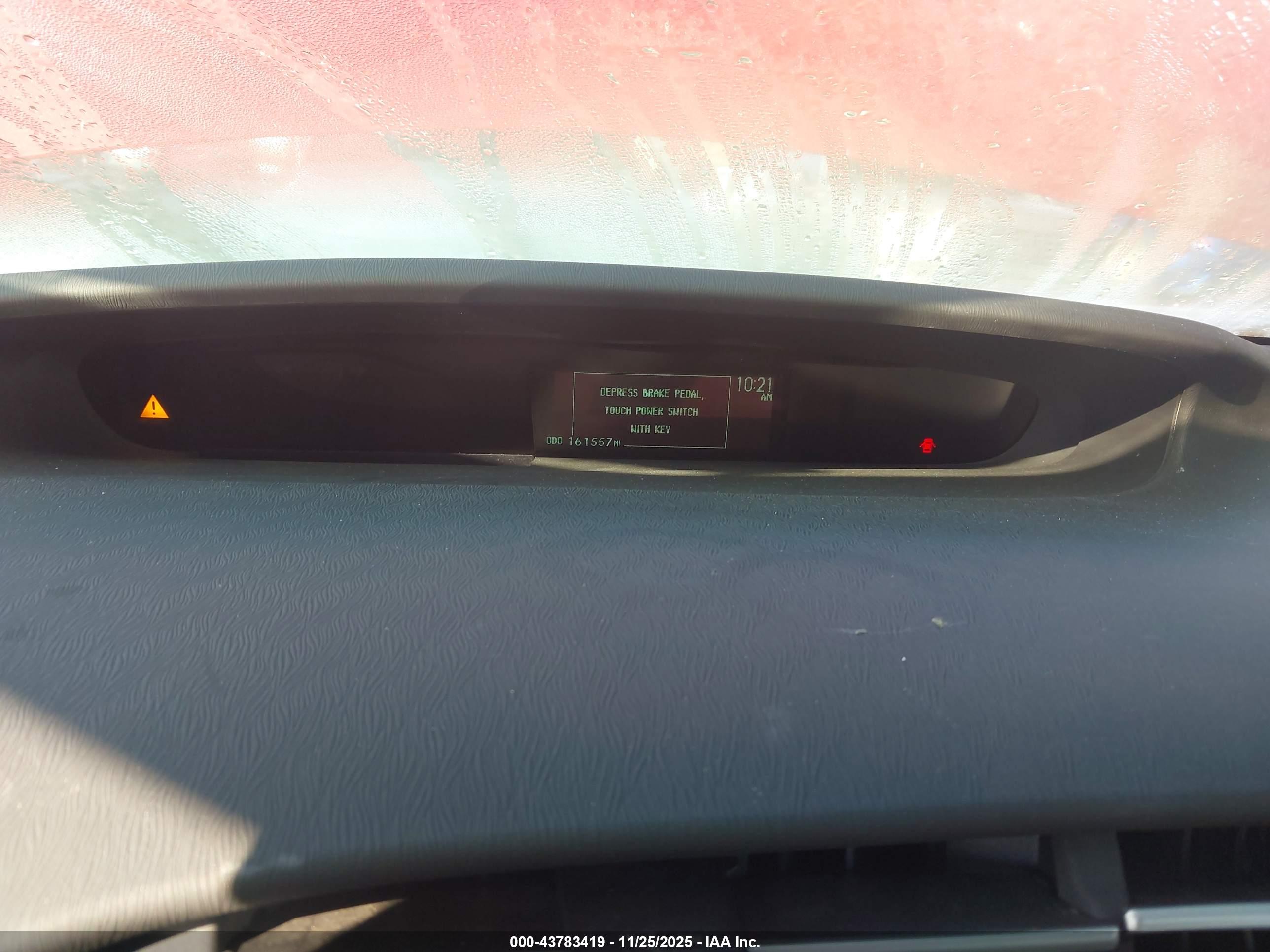 TOYOTA PRIUS image 7