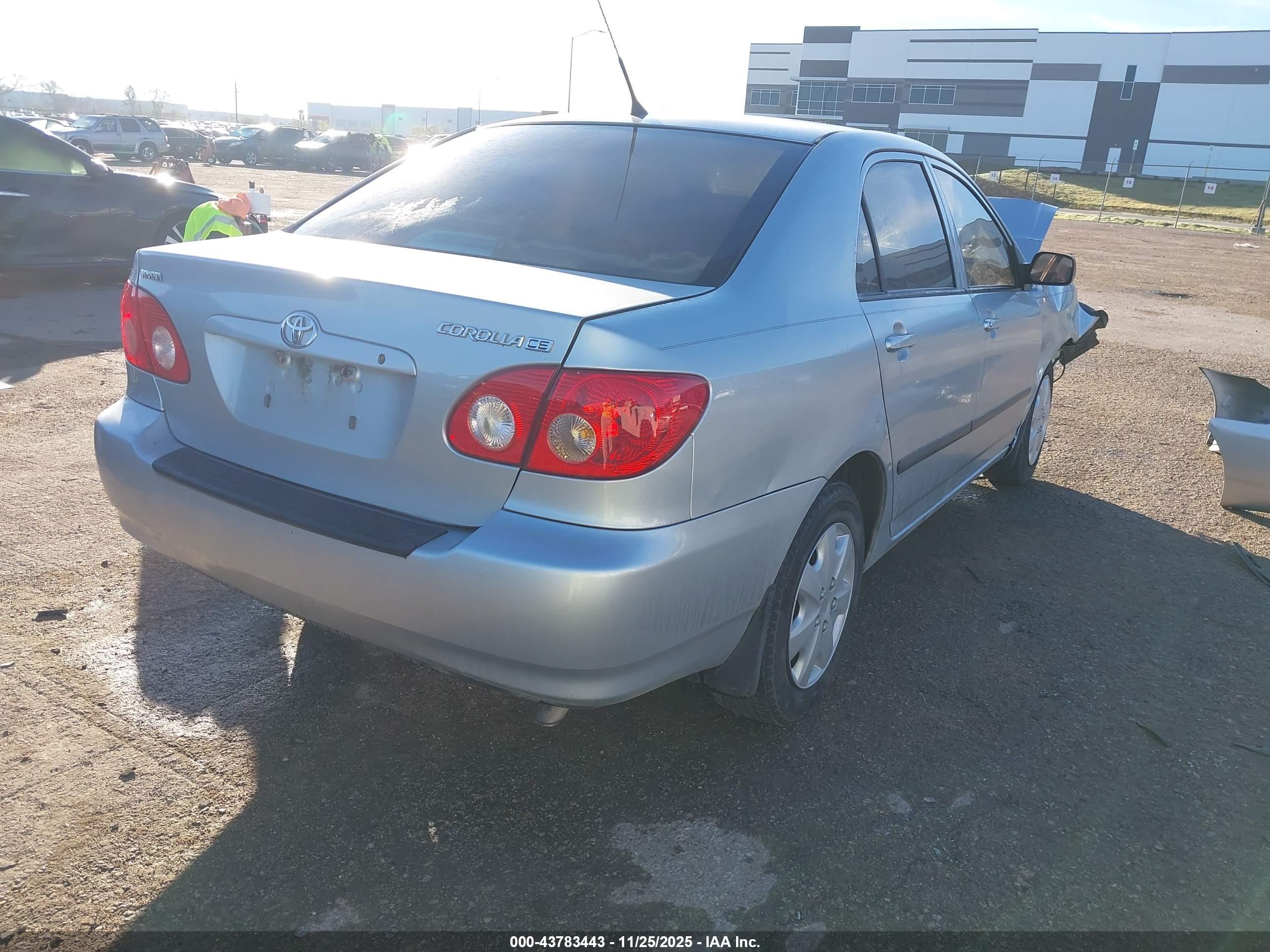 TOYOTA COROLLA image 4
