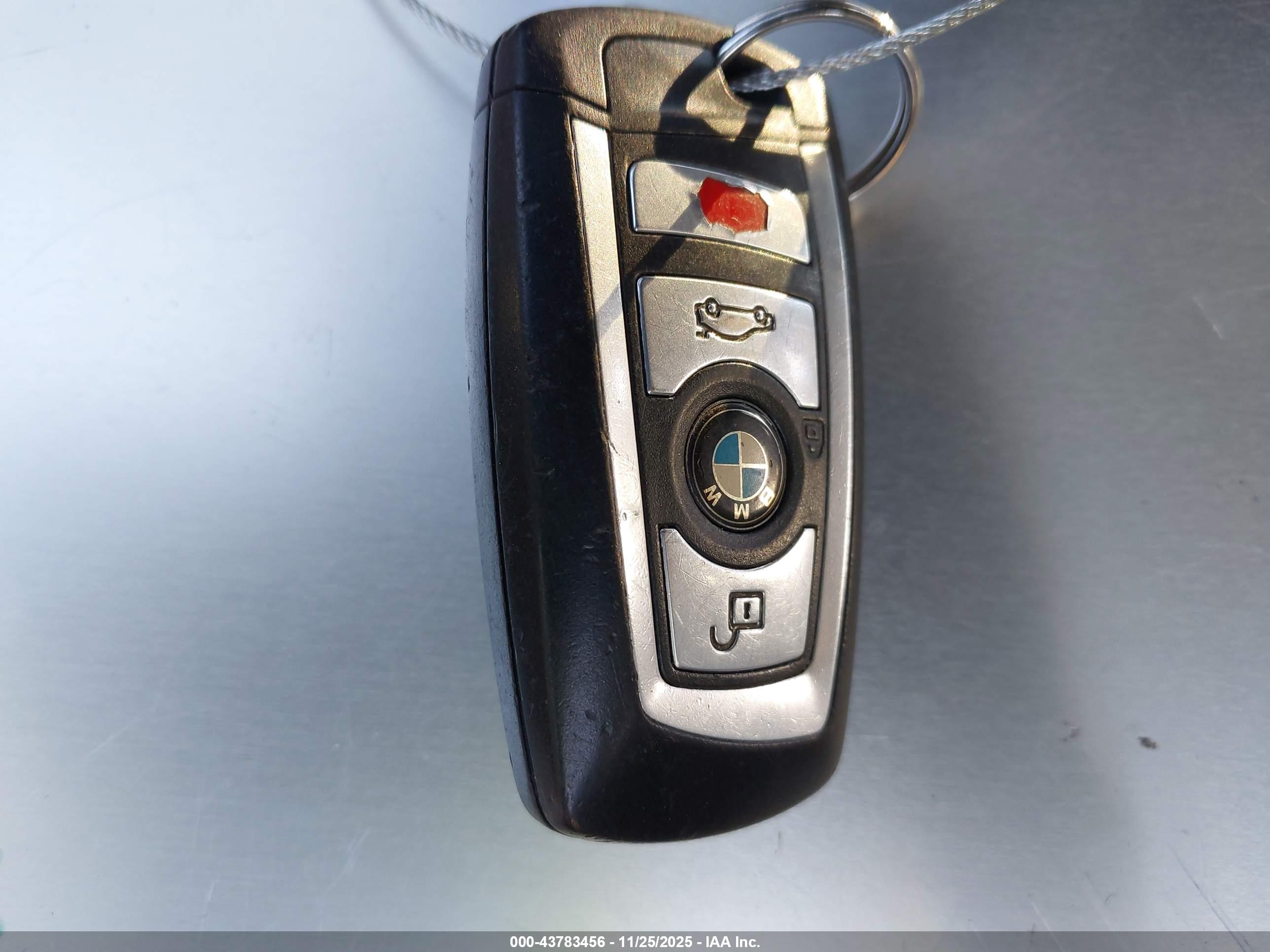 BMW 328I image 11