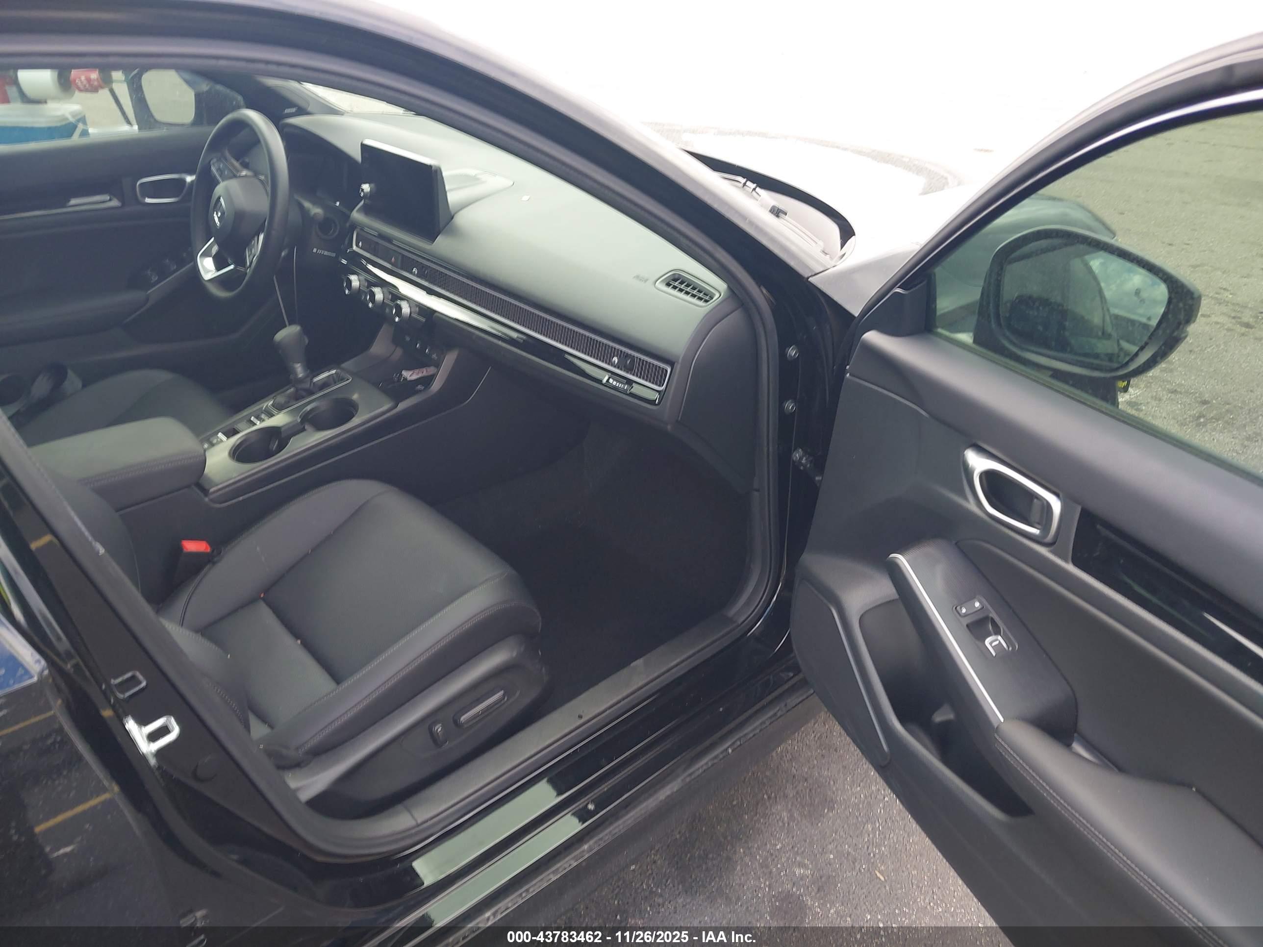 HONDA CIVIC image 5