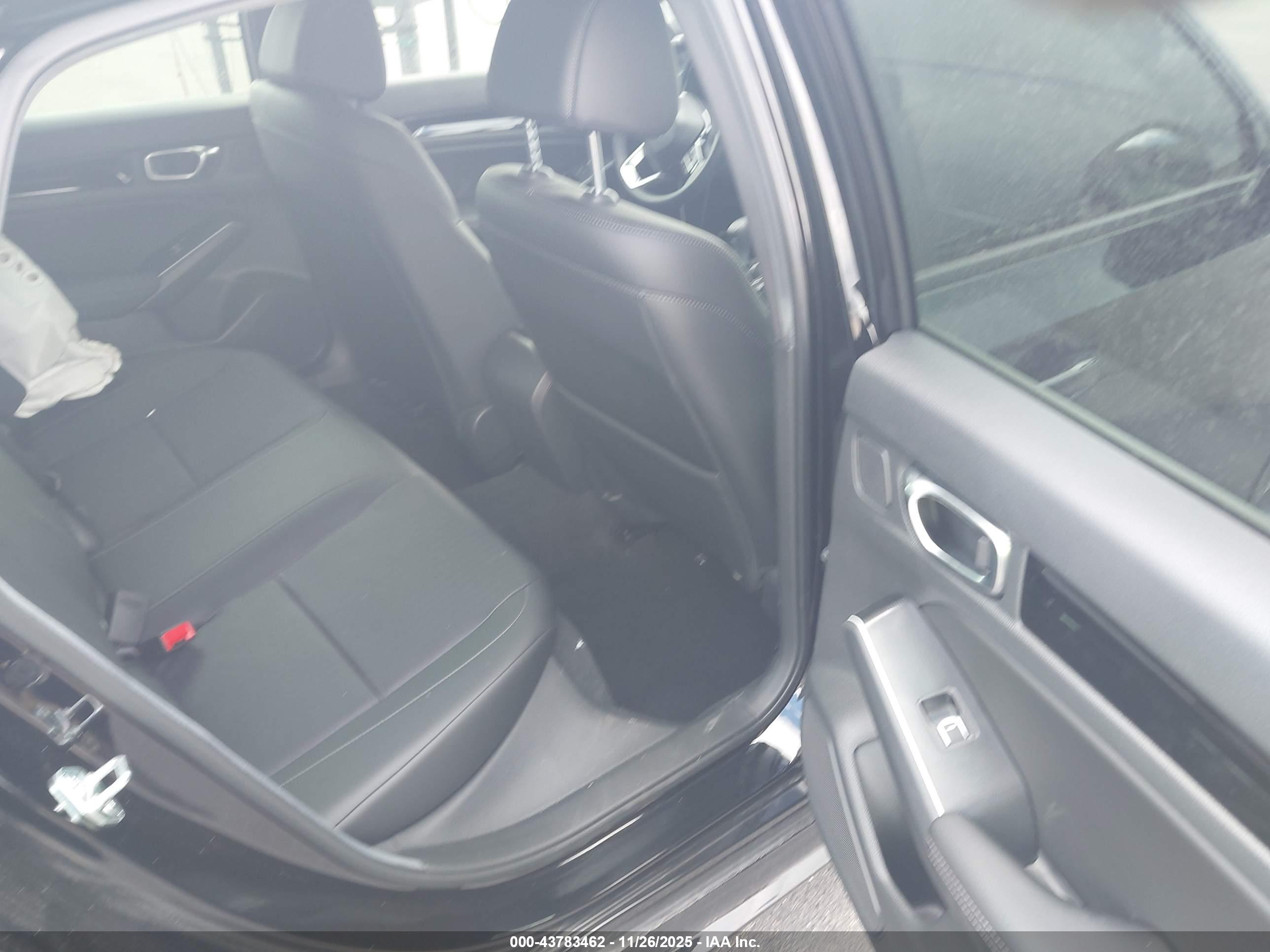 HONDA CIVIC image 8