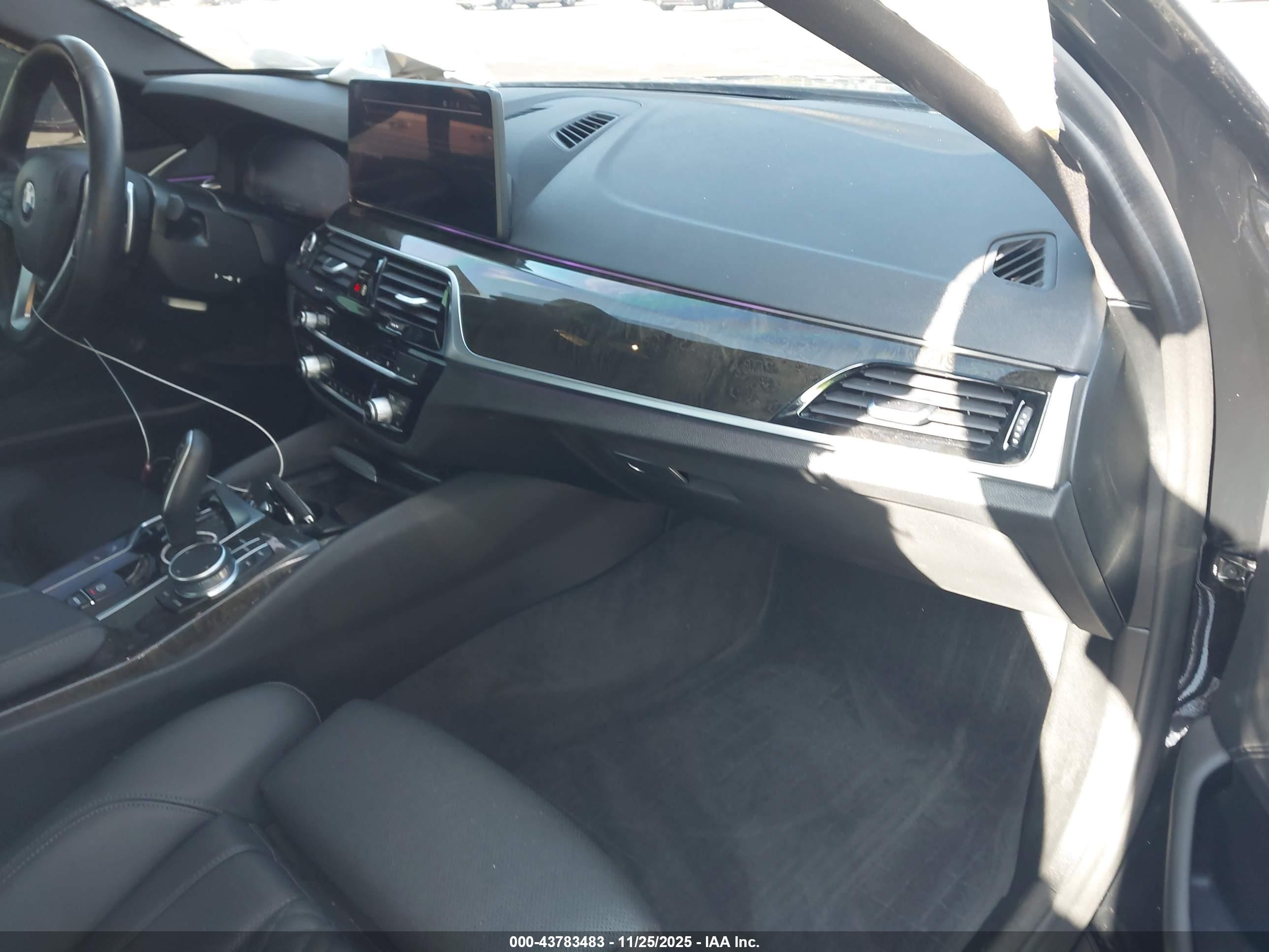BMW 530I image 5