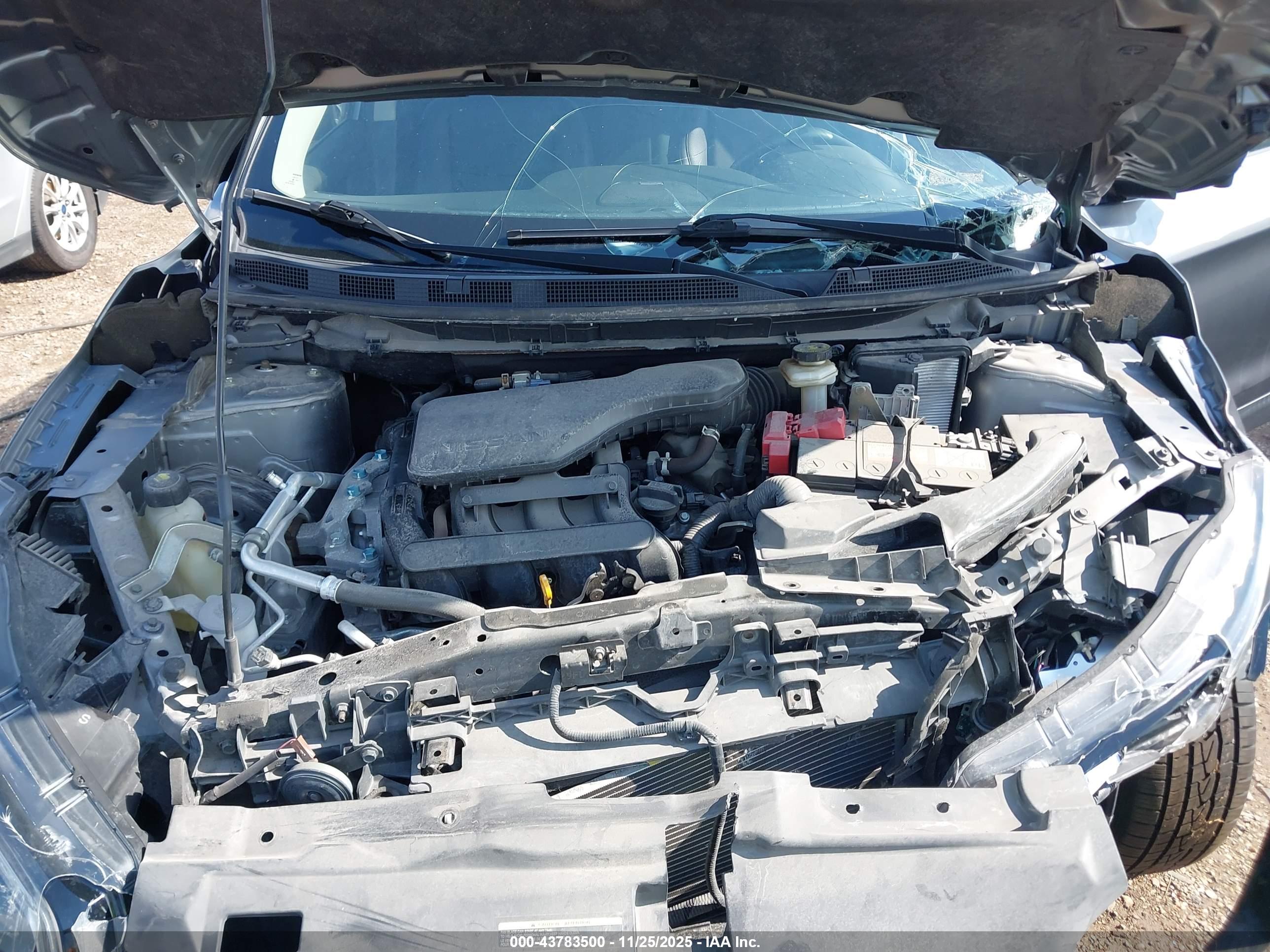 NISSAN ROGUE image 10