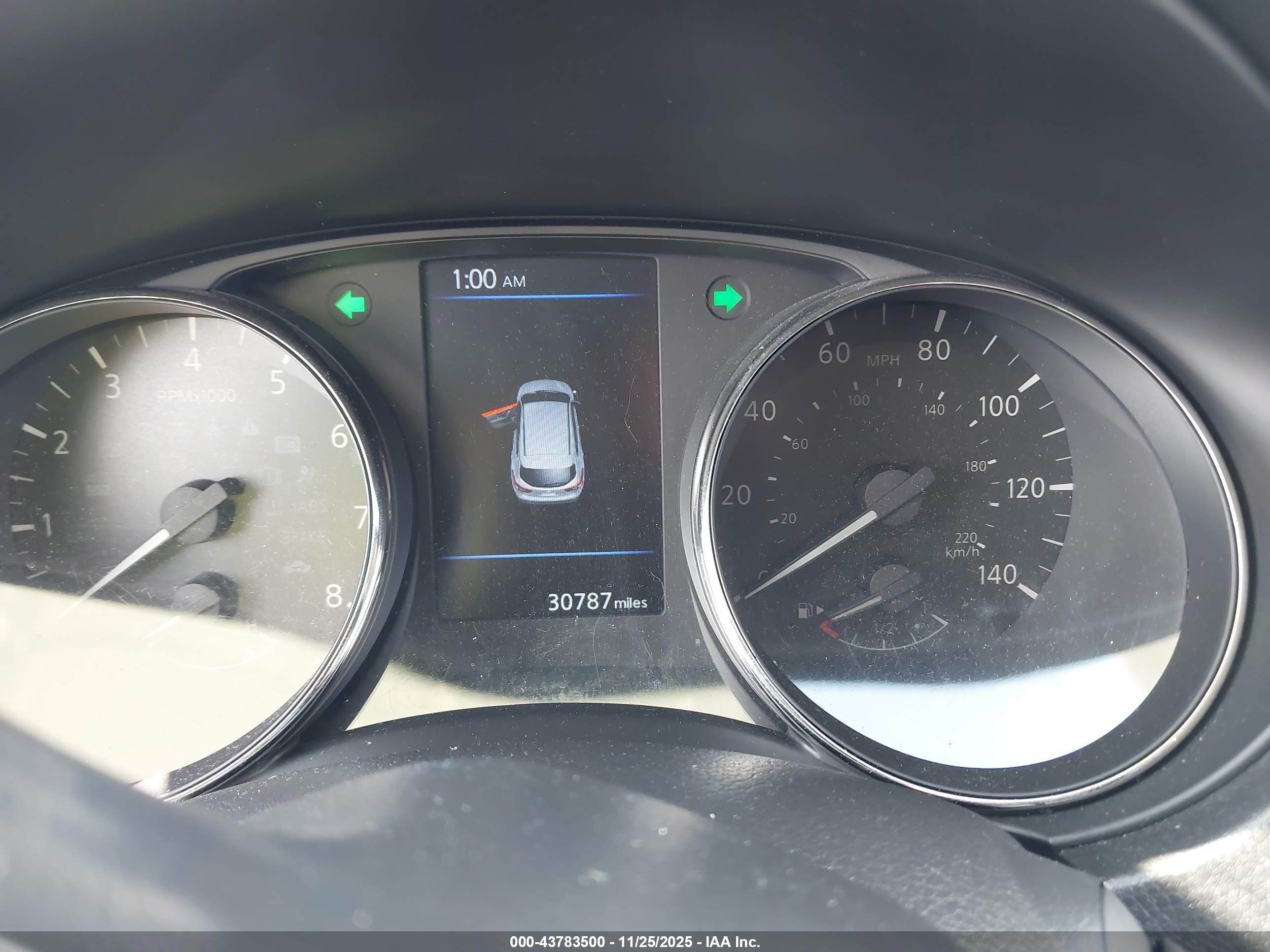 NISSAN ROGUE image 7