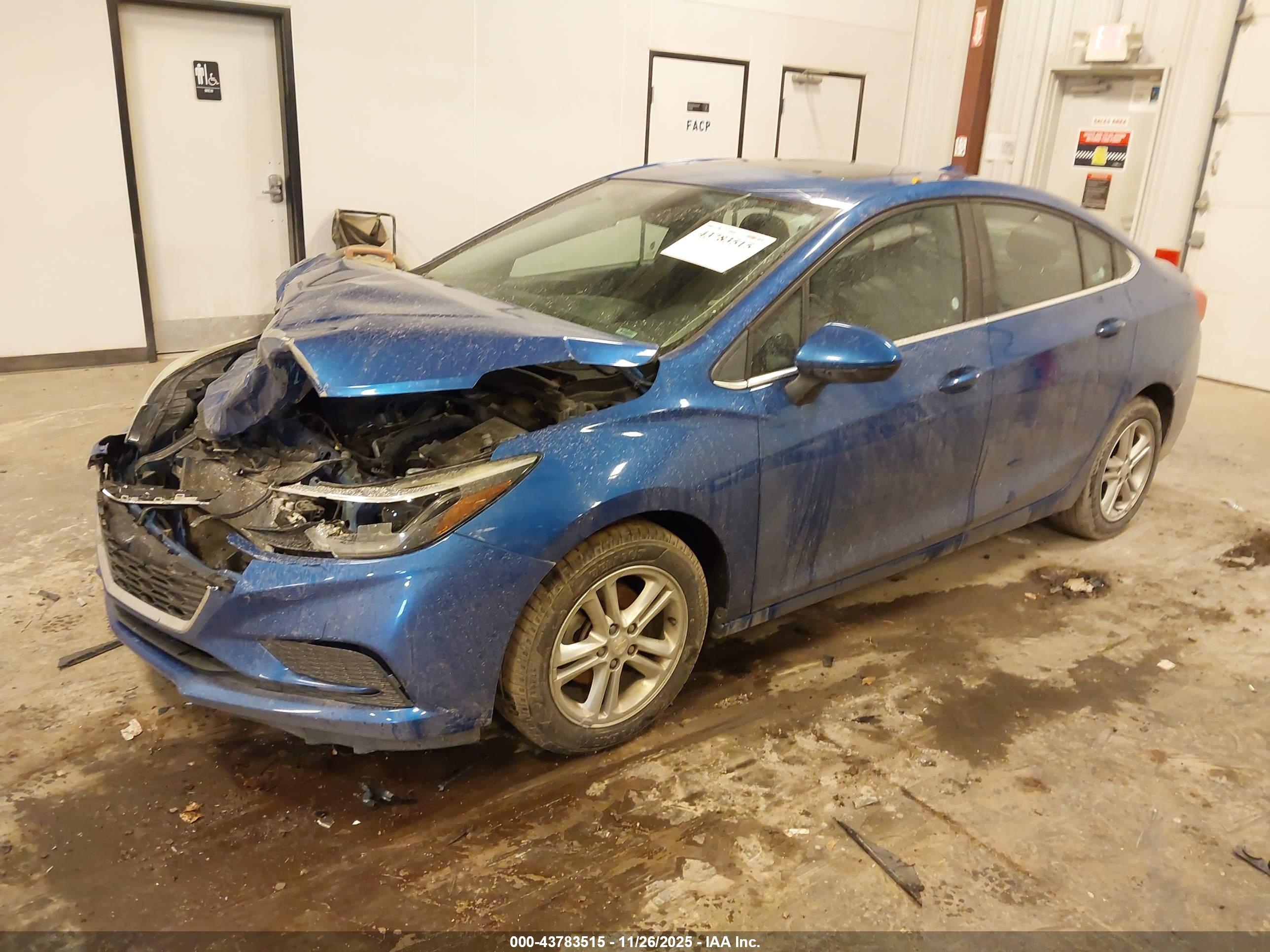 CHEVROLET CRUZE image 2