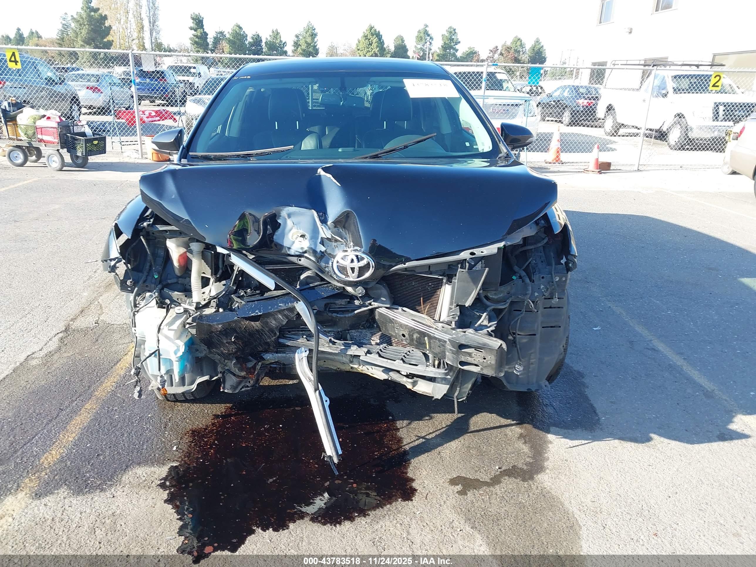 TOYOTA VENZA image 6