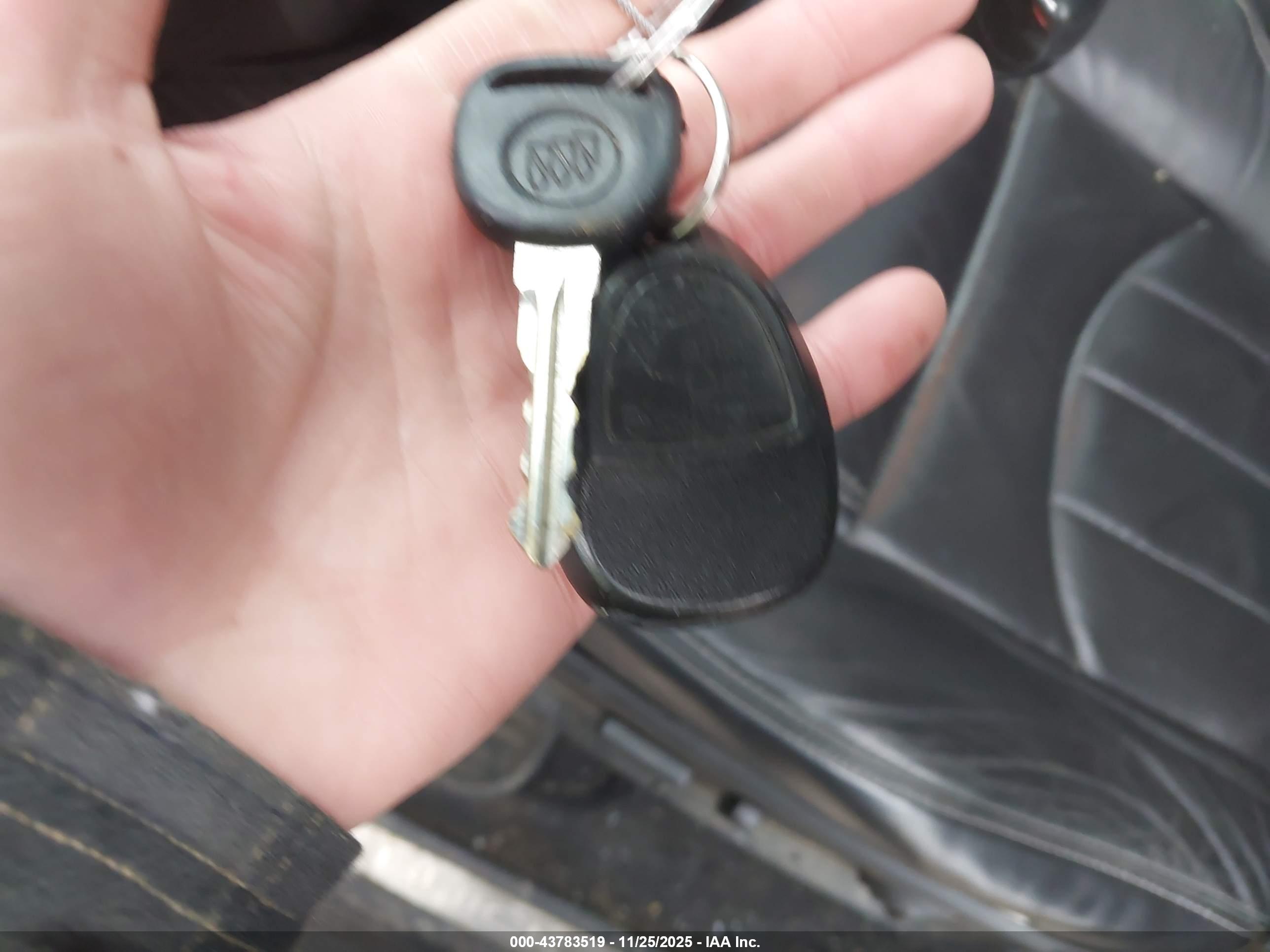 BUICK ENCLAVE image 11