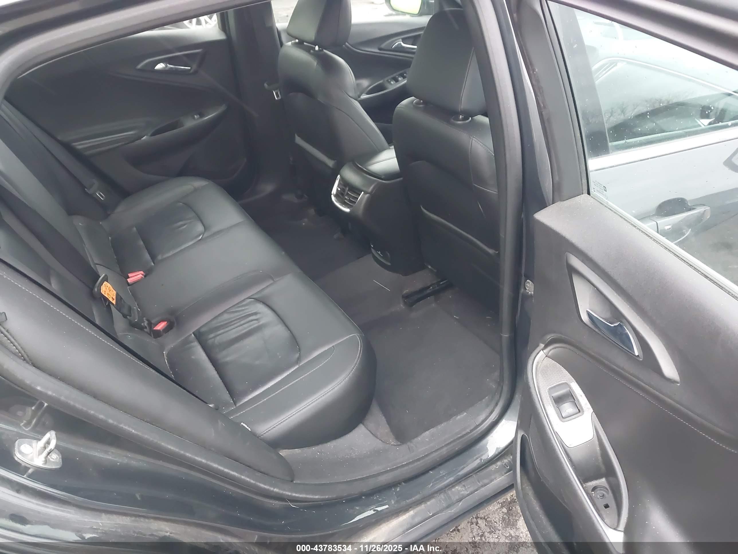 CHEVROLET MALIBU image 8