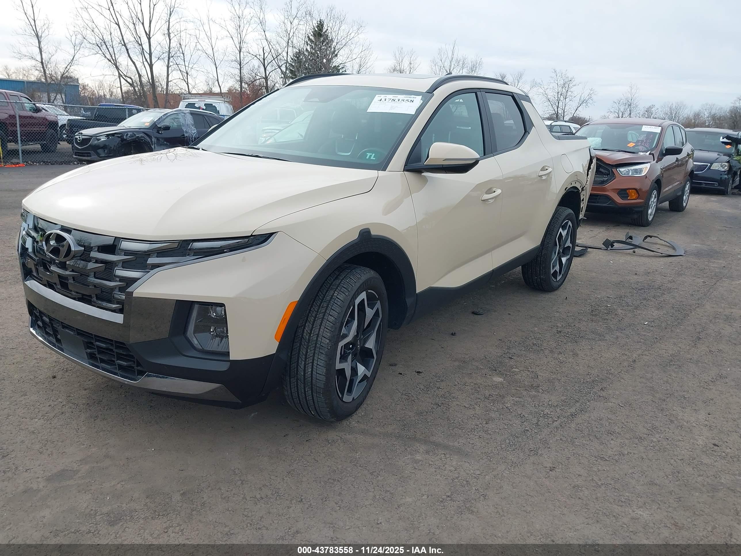 HYUNDAI SANTA image 2