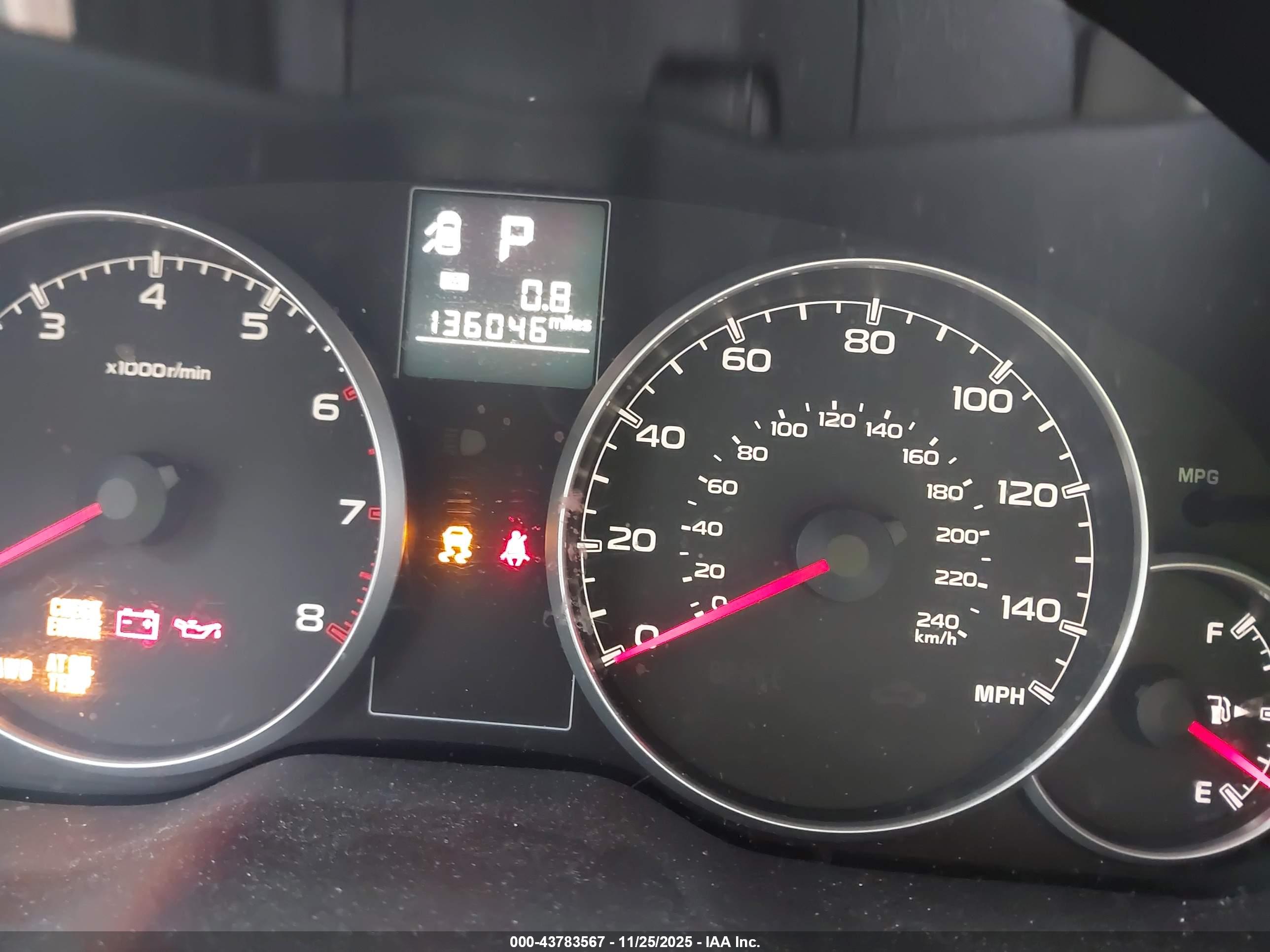 SUBARU OUTBACK image 7