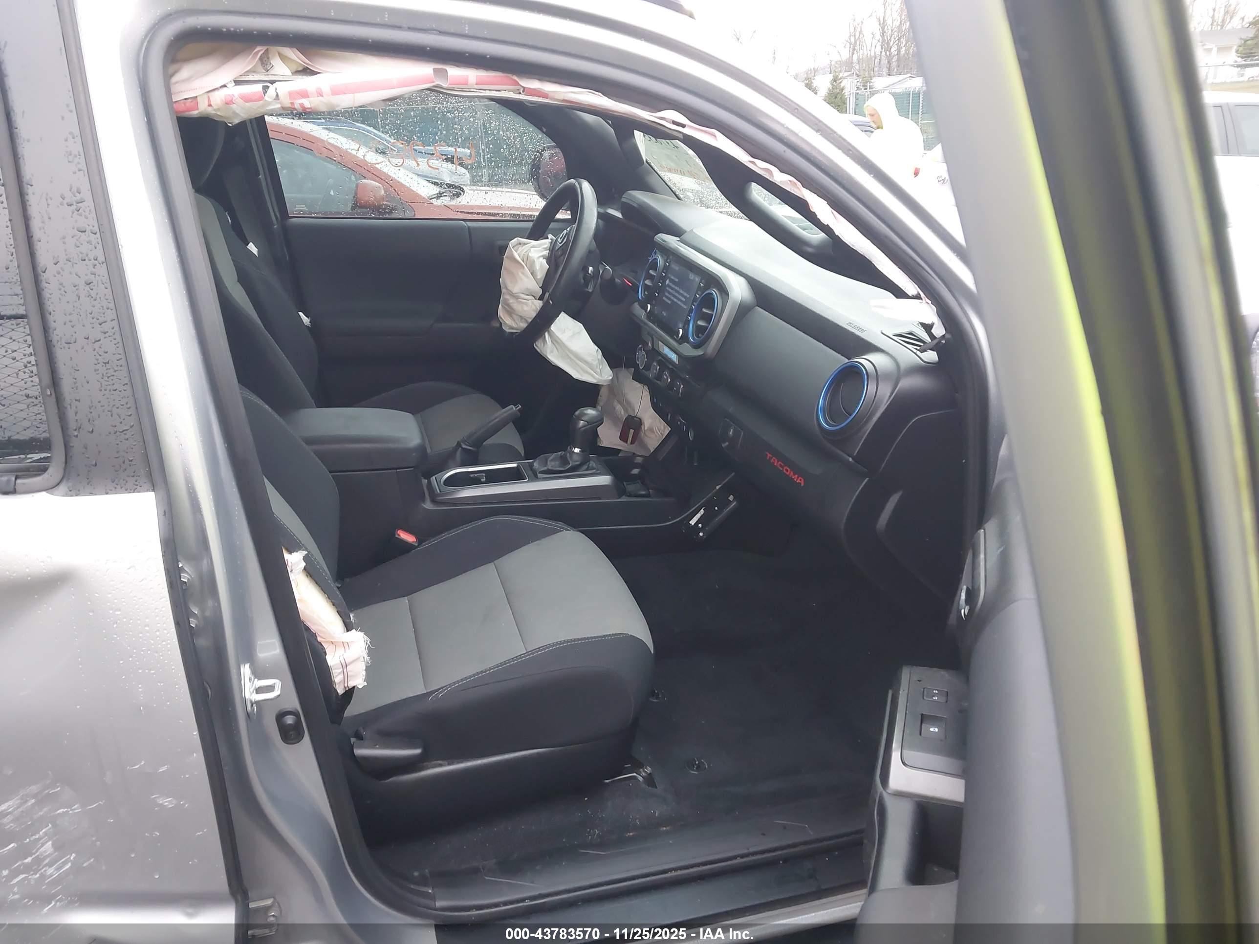 TOYOTA TACOMA image 5