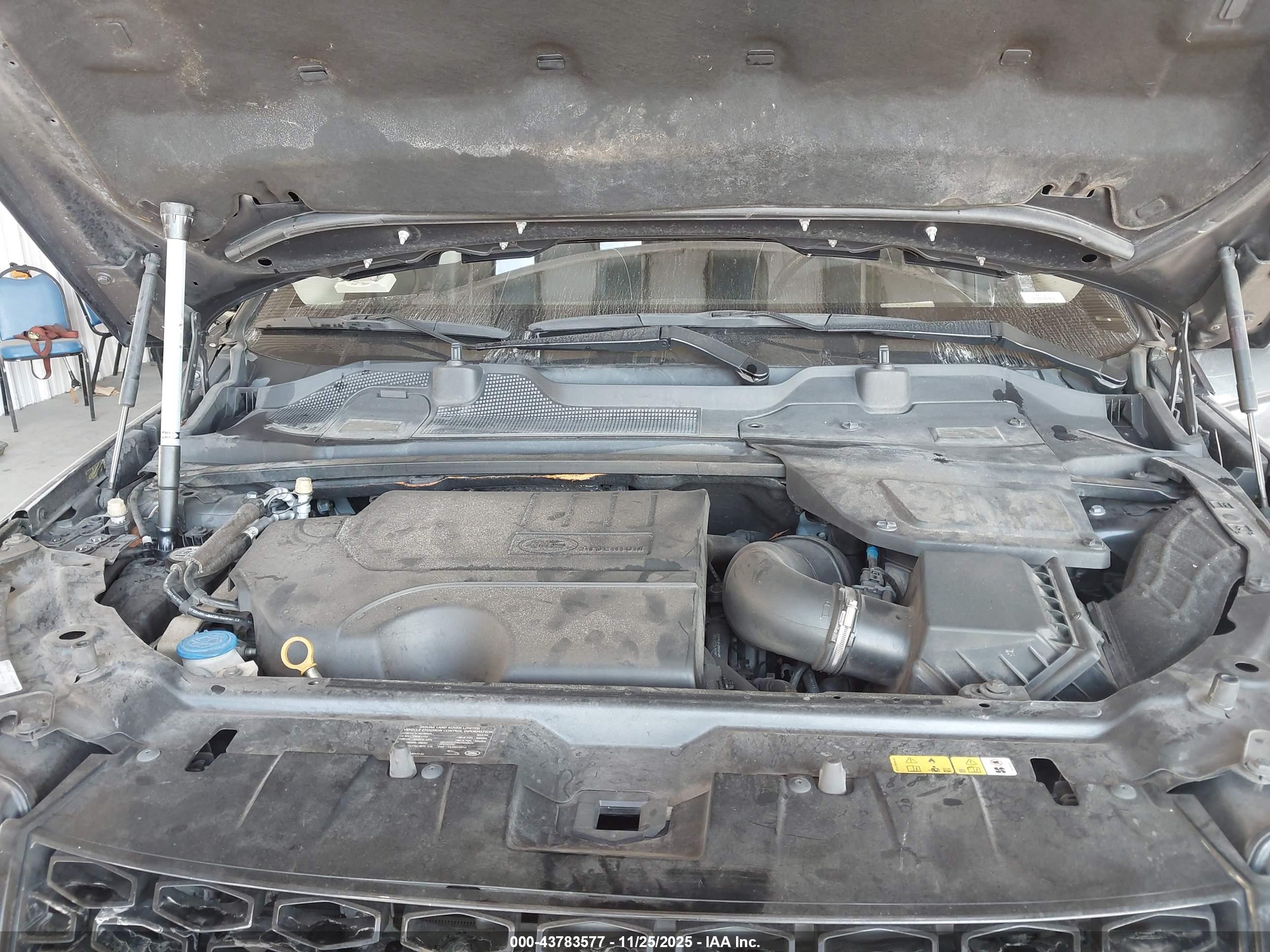 LAND ROVER image 10