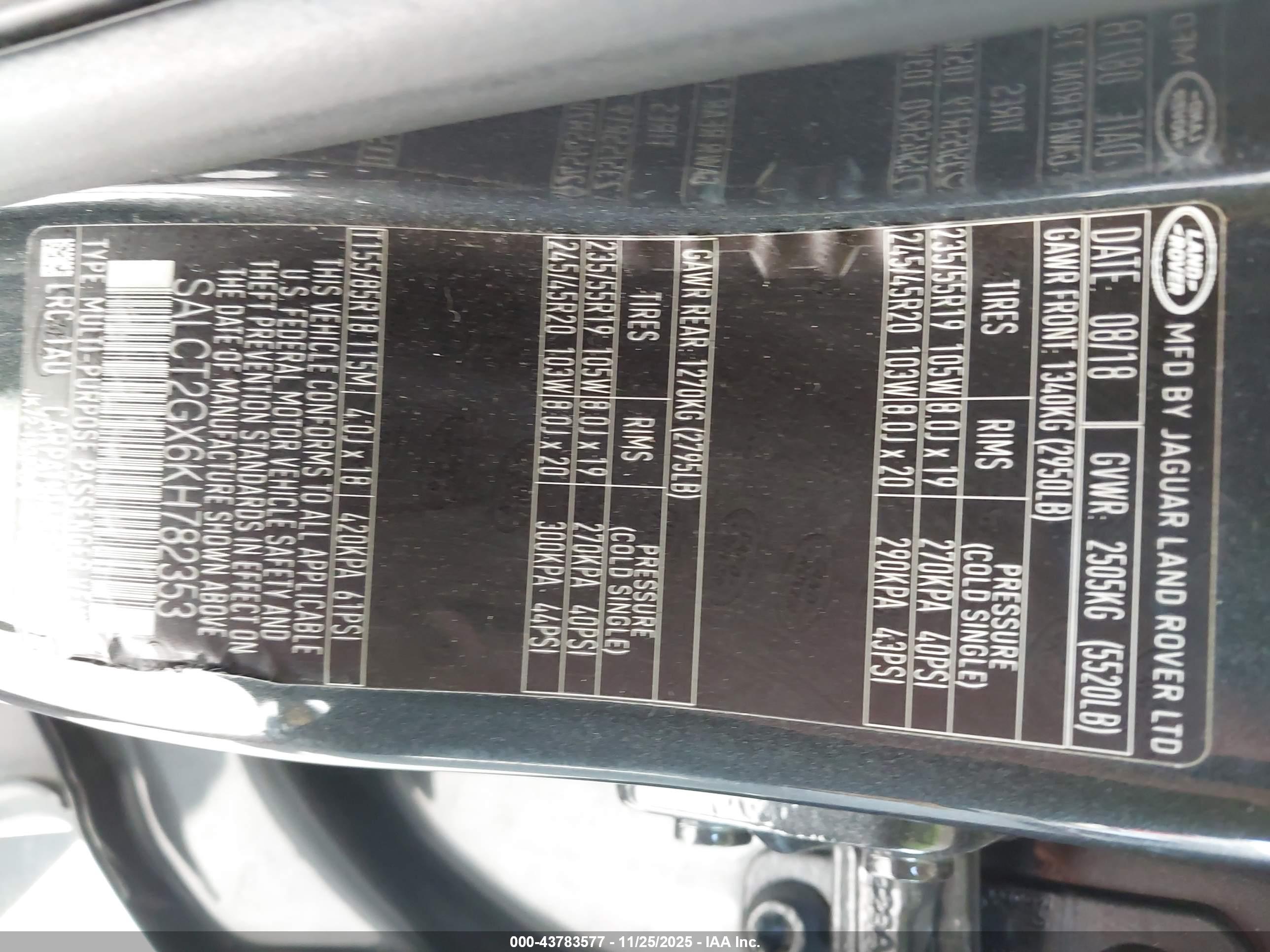 LAND ROVER image 9