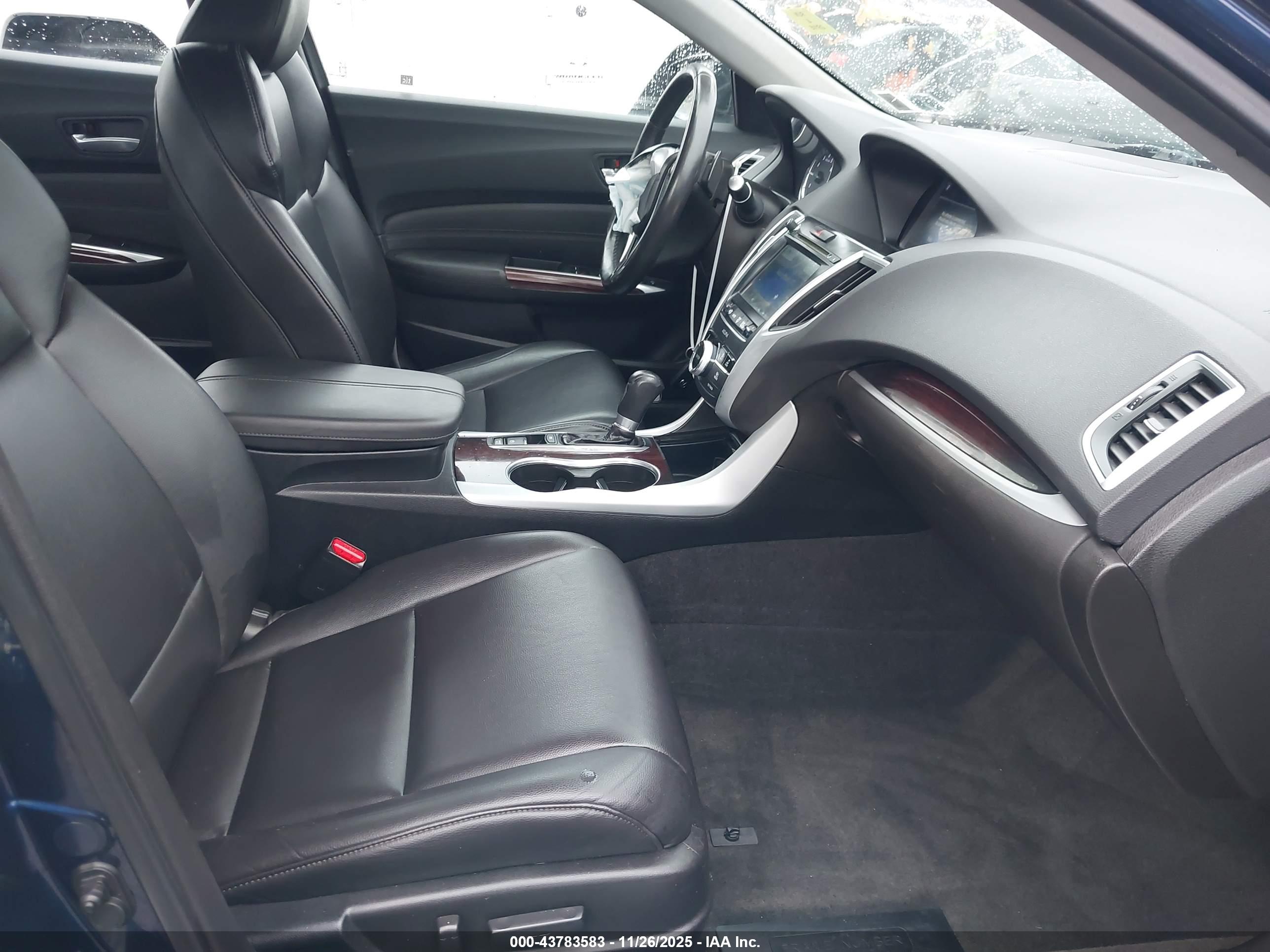 ACURA TLX image 5