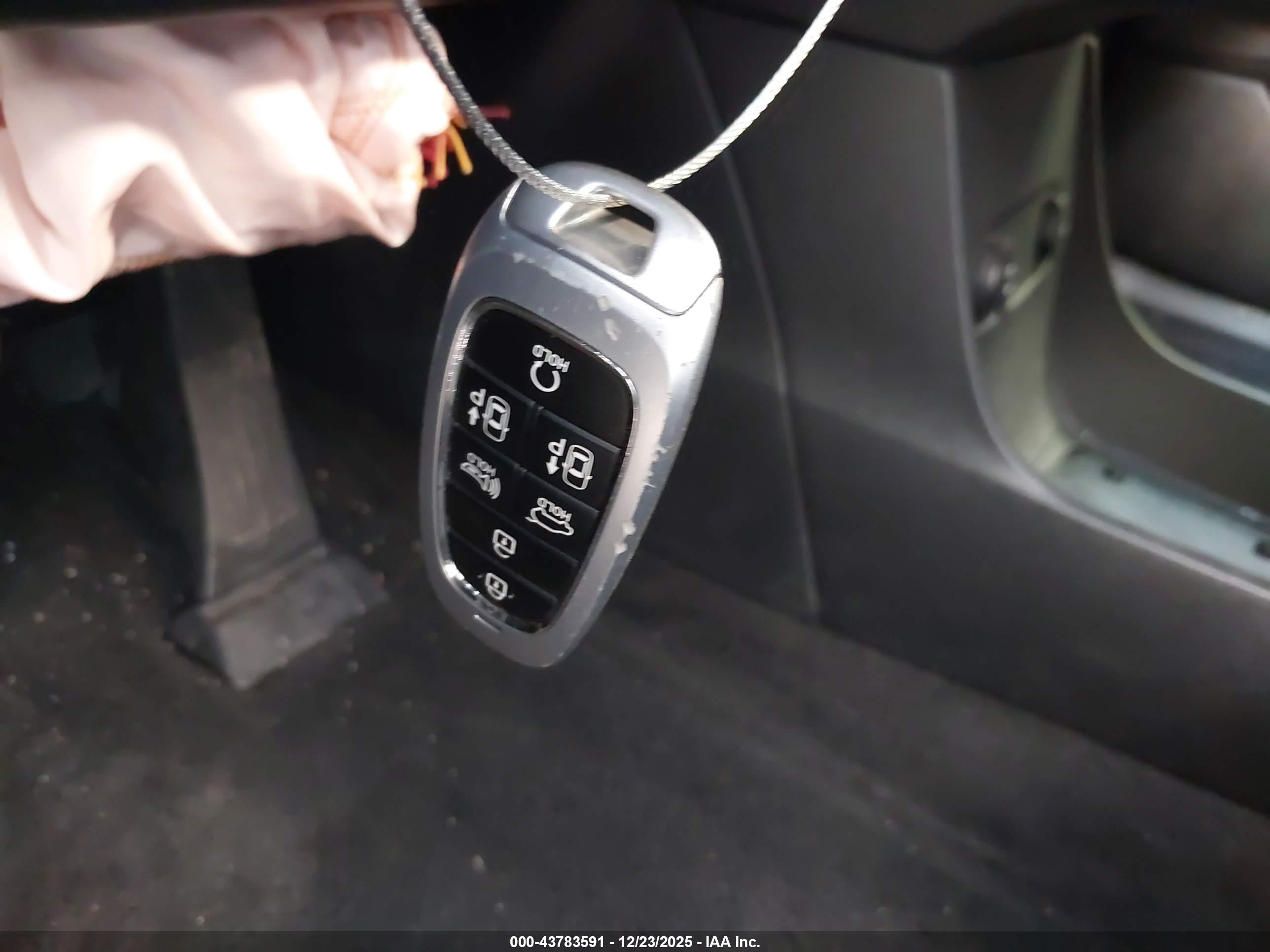 HYUNDAI PALISADE image 11