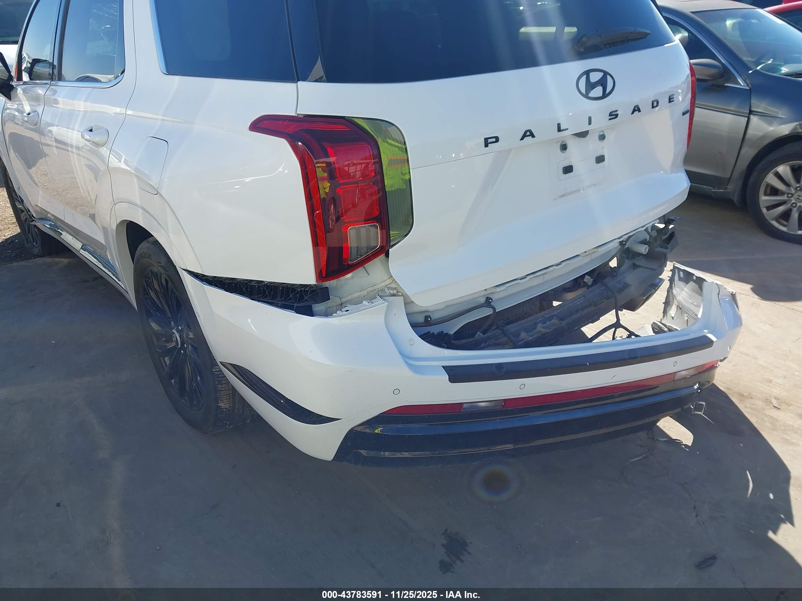 HYUNDAI PALISADE image 6