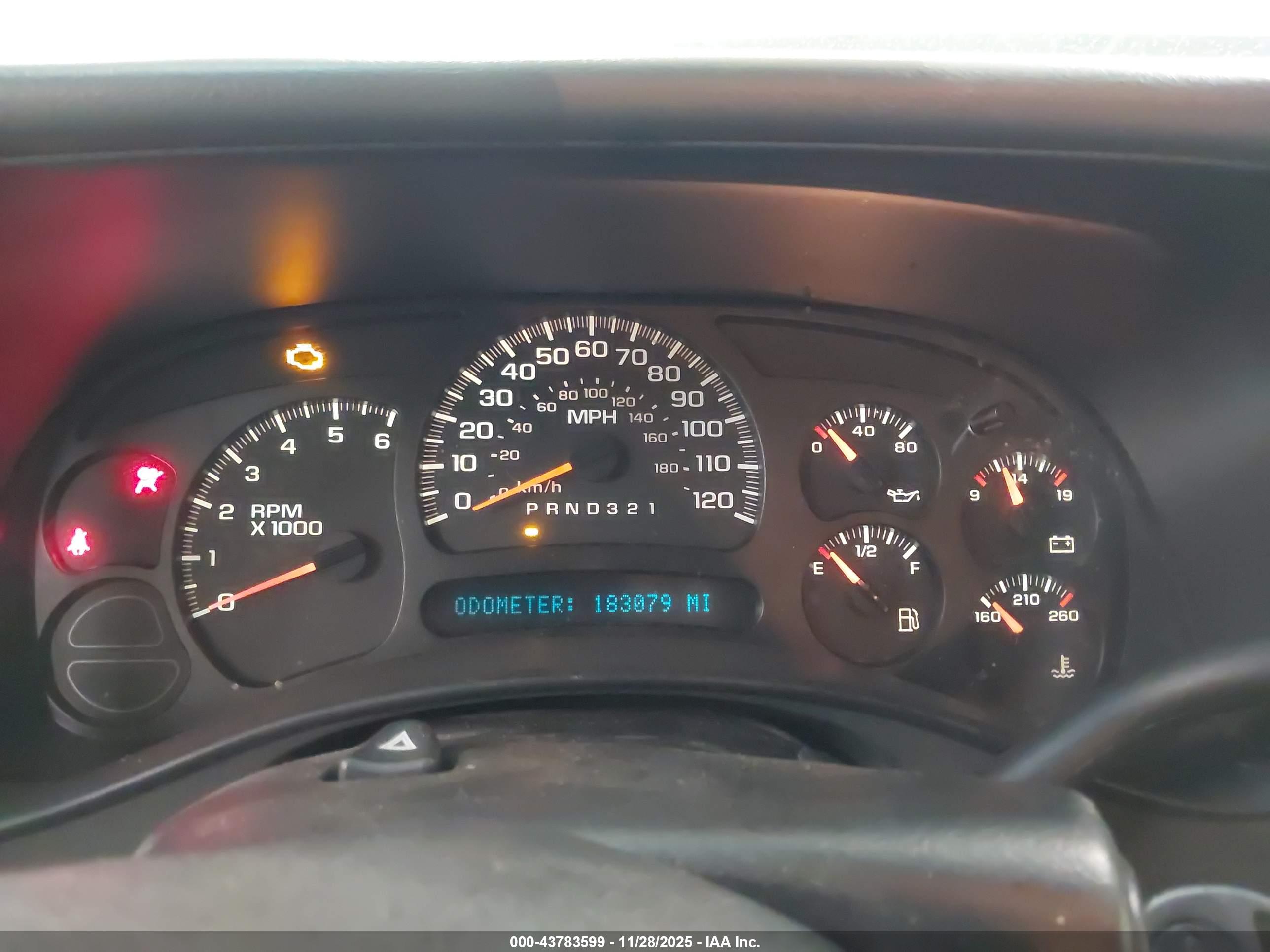 CHEVROLET SILVERADO image 7