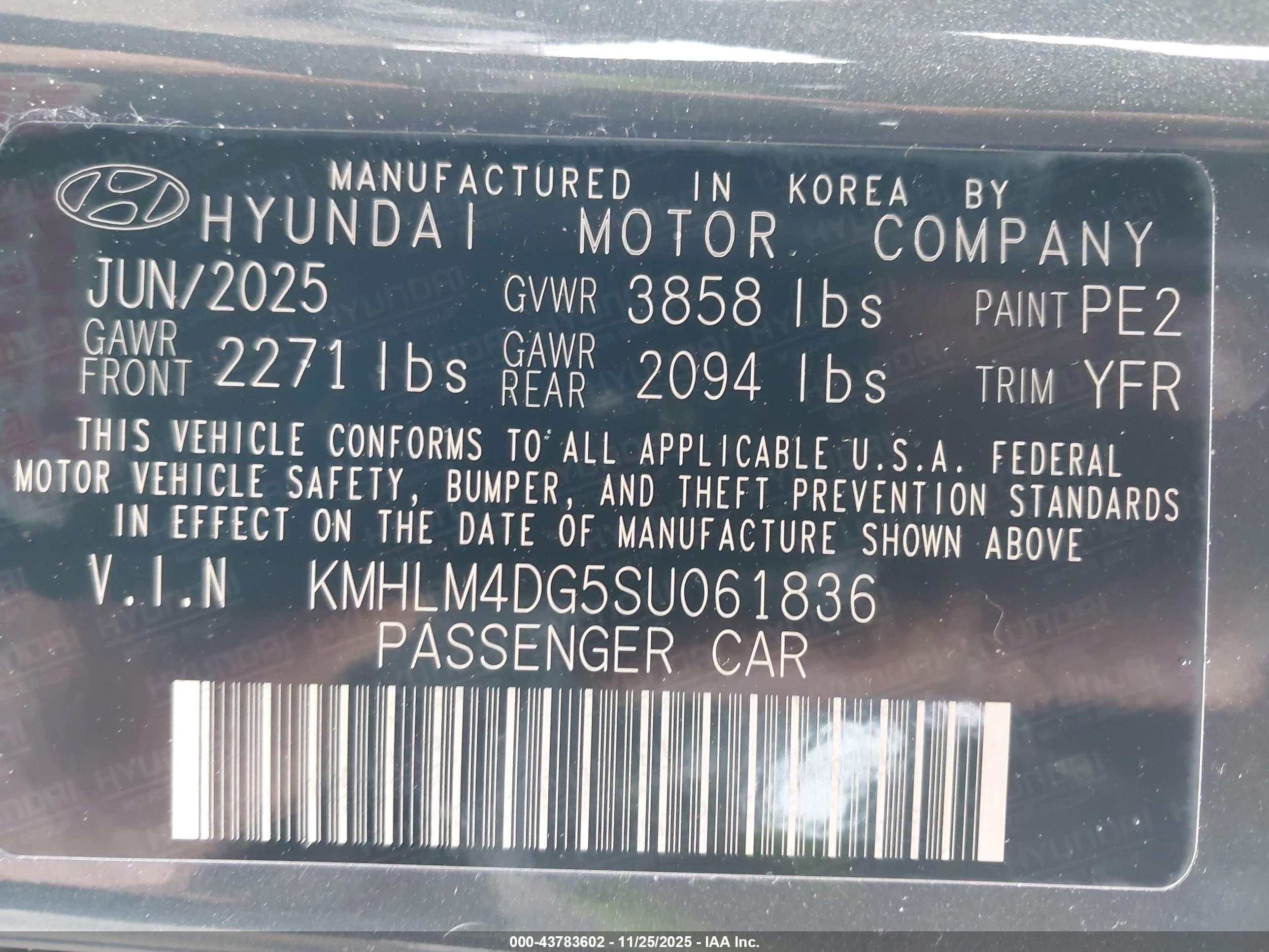 HYUNDAI ELANTRA image 9
