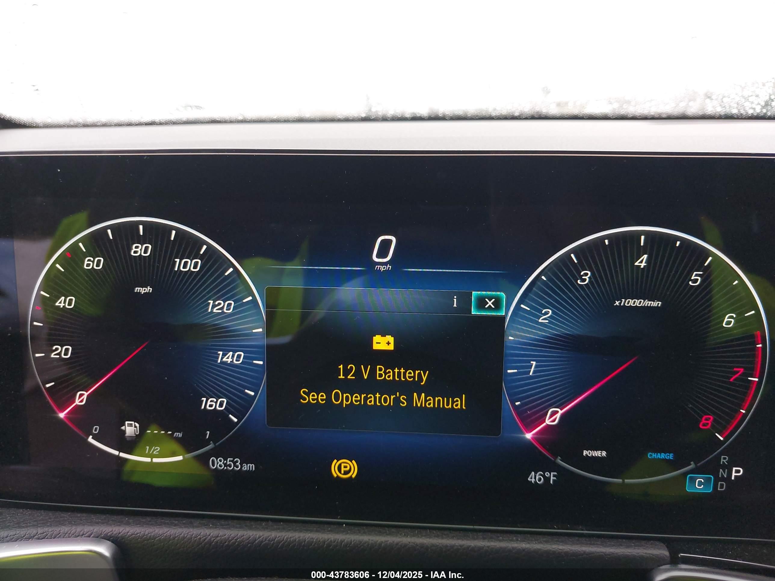 MERCEDES-BENZ GLB image 7