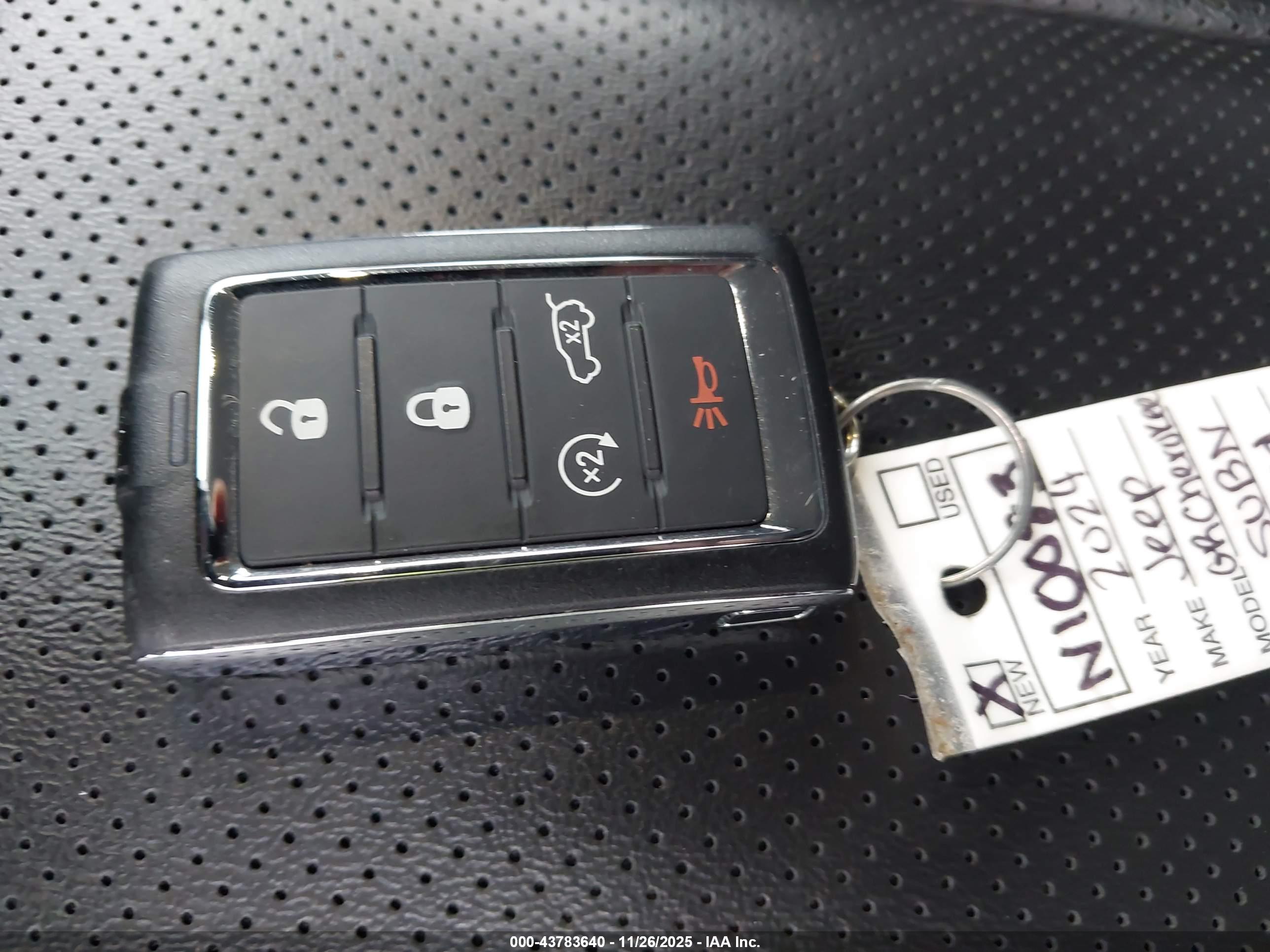 JEEP GRAND image 11