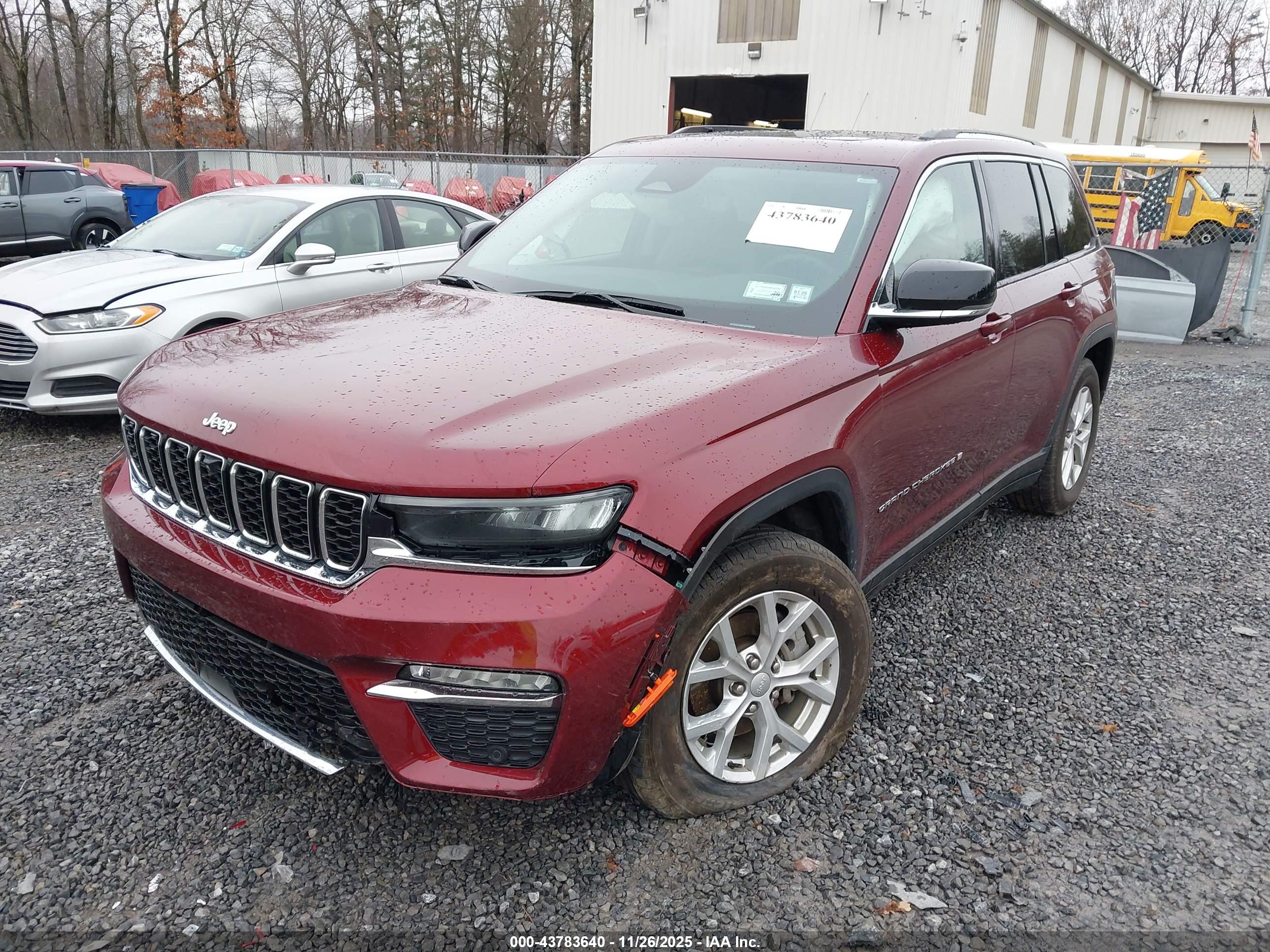 JEEP GRAND image 6