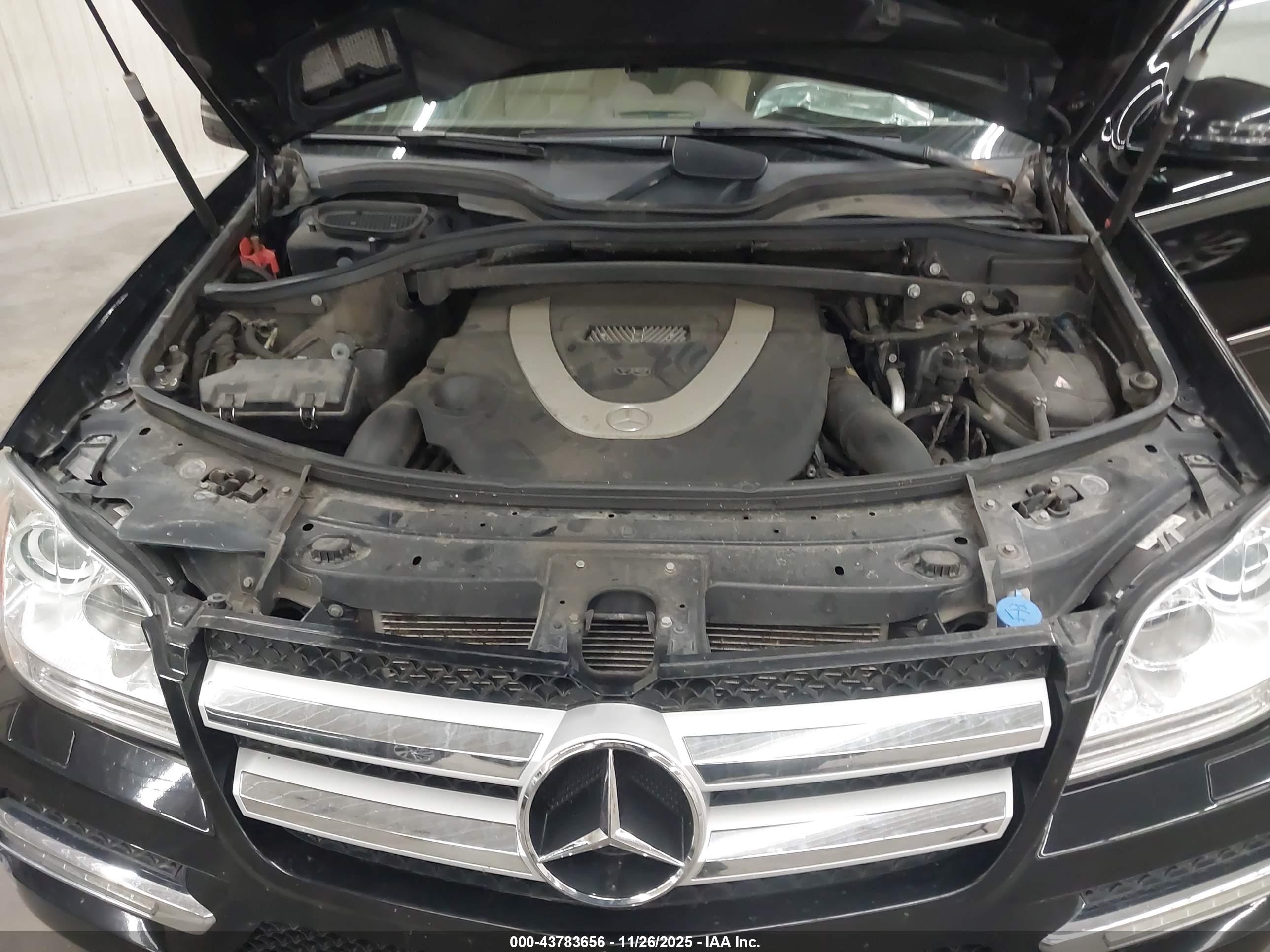 MERCEDES-BENZ GL image 10