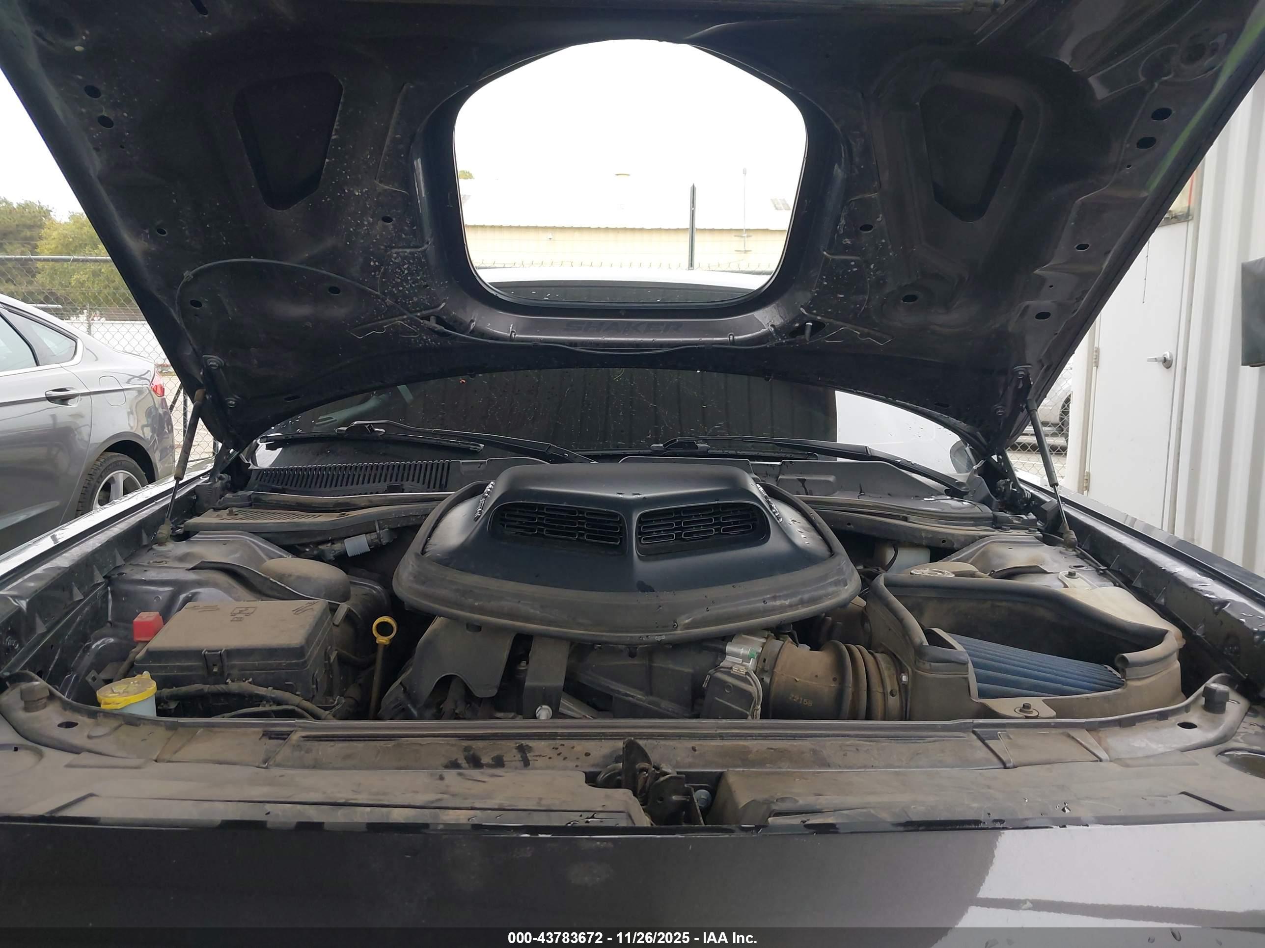 DODGE CHALLENGER image 10