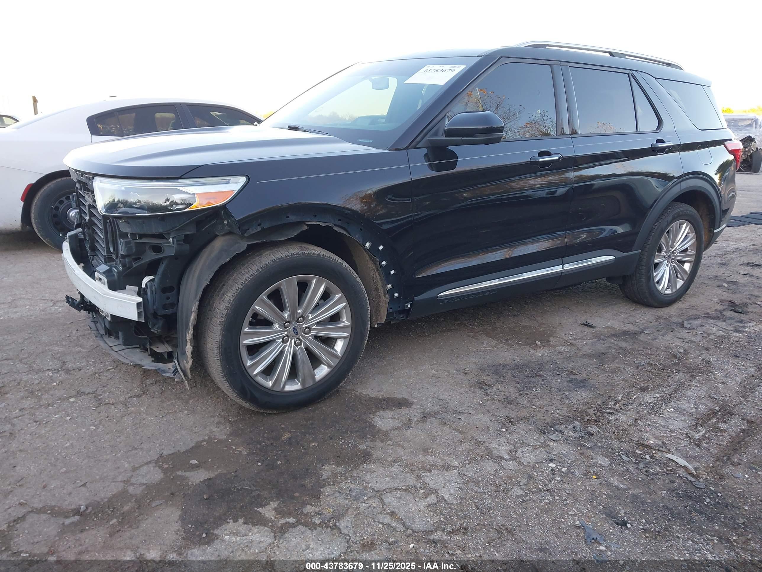 FORD EXPLORER image 2