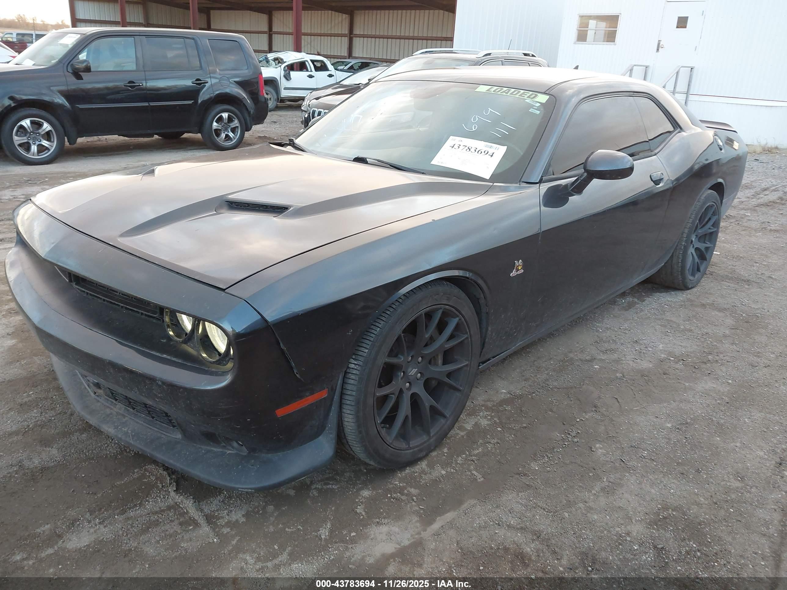 DODGE CHALLENGER image 2