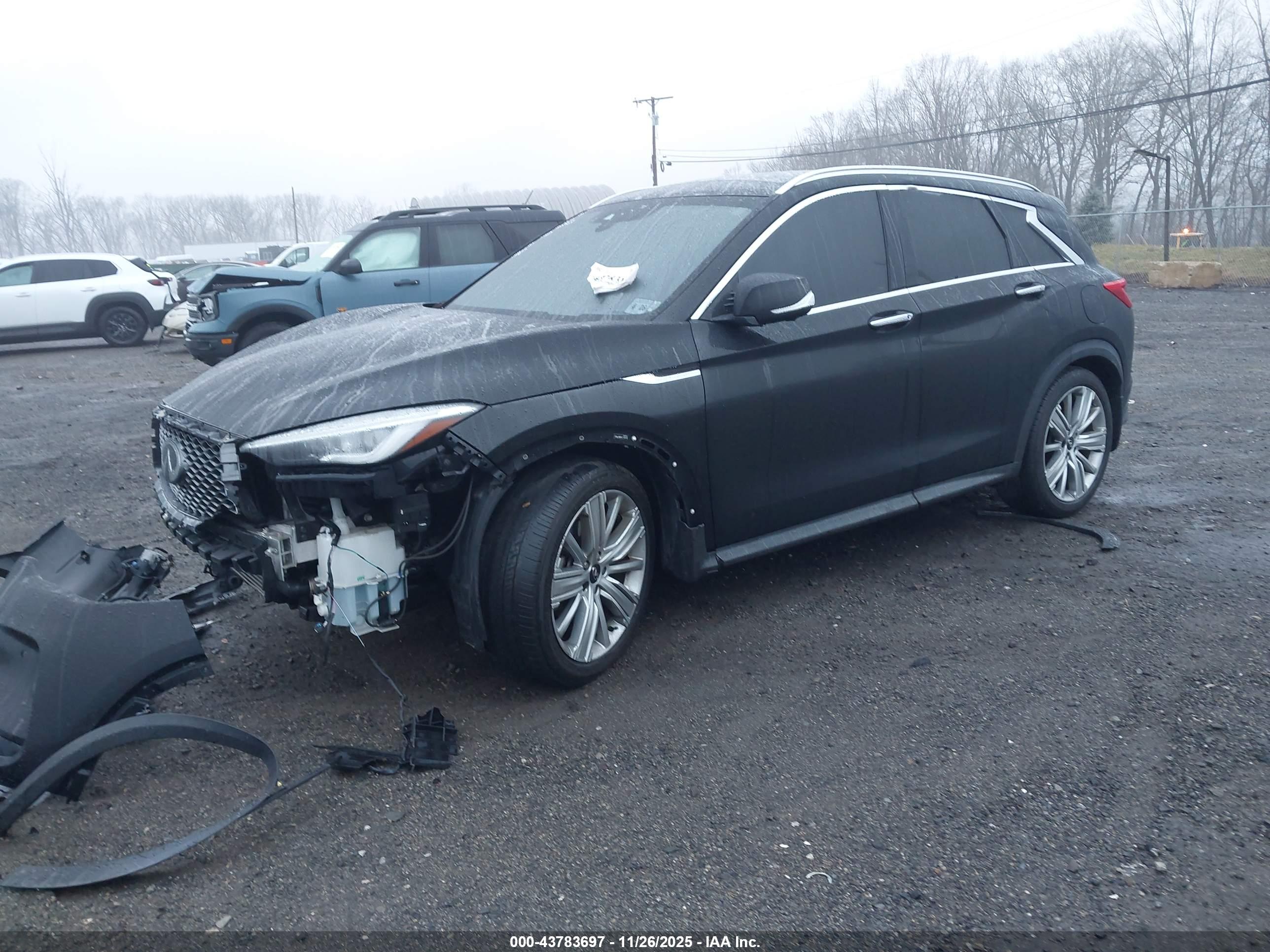 INFINITI QX50 image 2