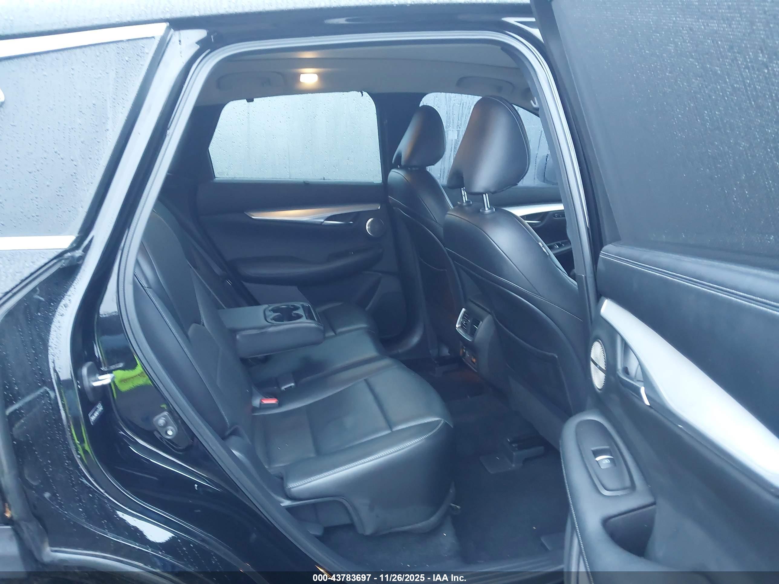 INFINITI QX50 image 8