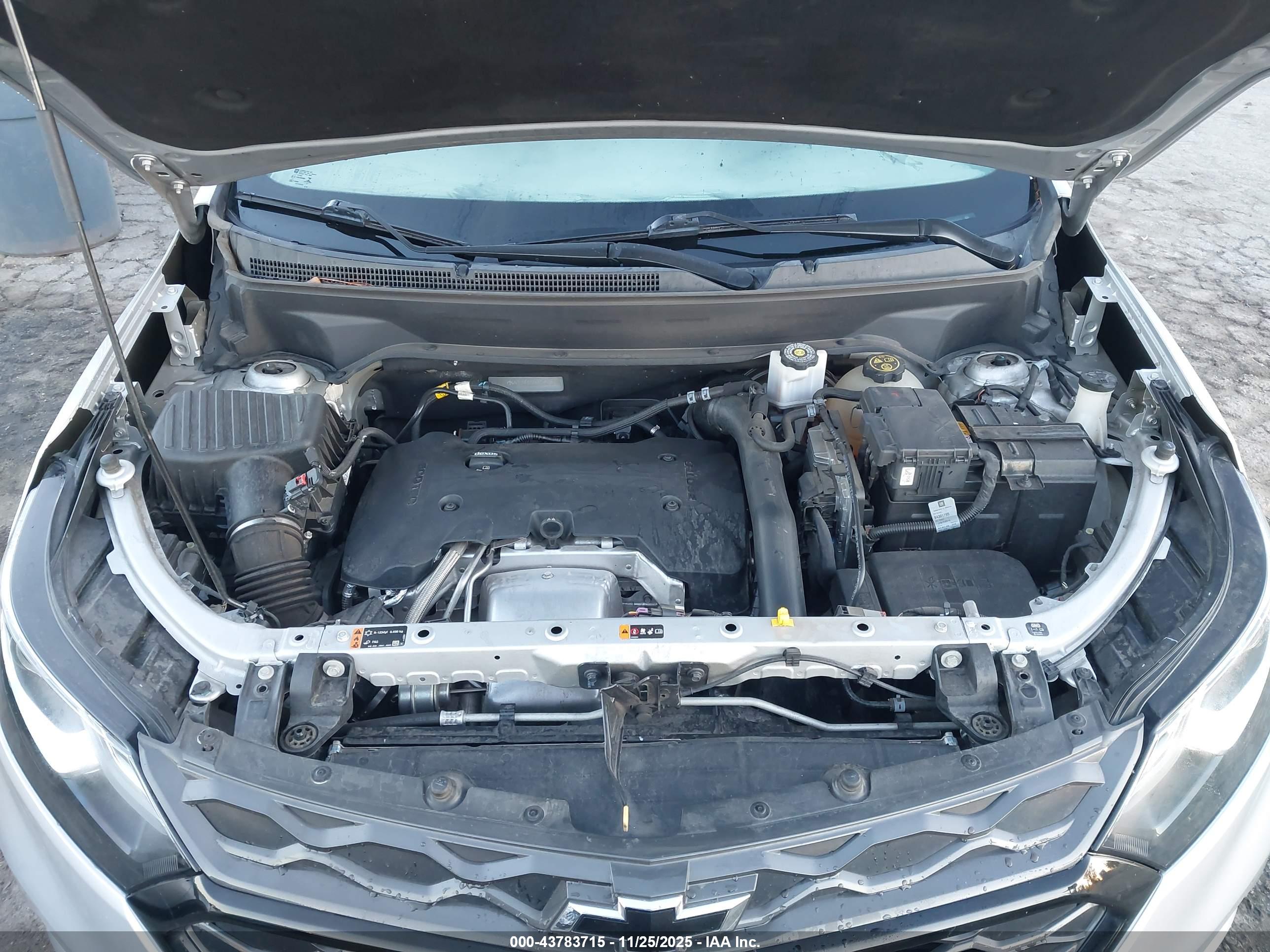 CHEVROLET EQUINOX image 10