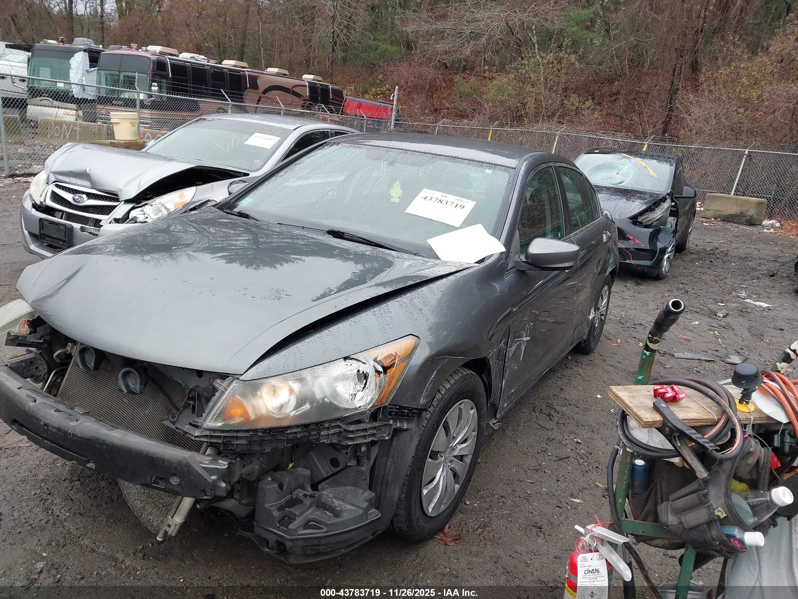 HONDA ACCORD image 2