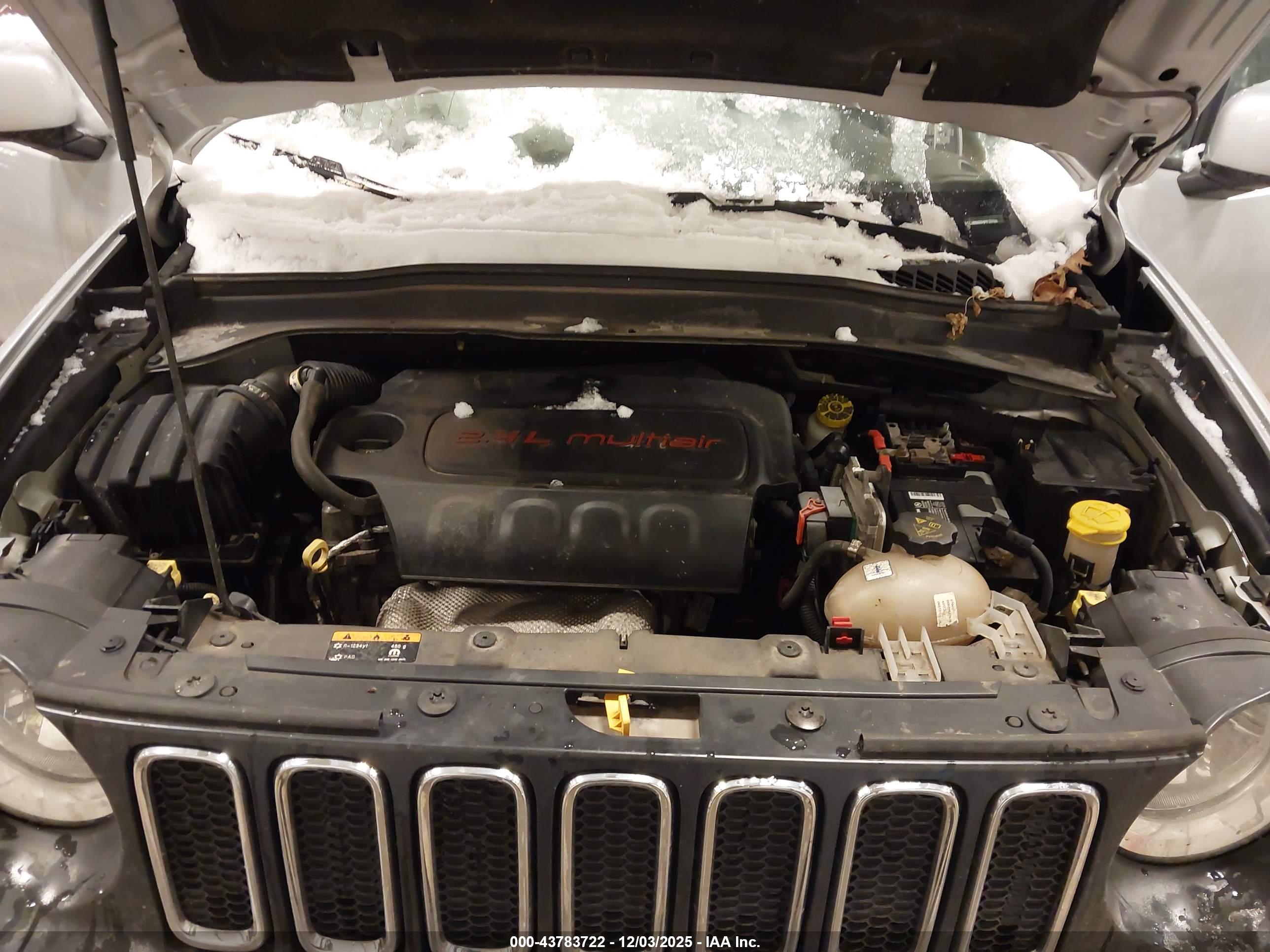 JEEP RENEGADE image 10